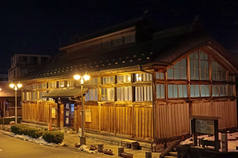 温泉街まるごと満喫！加盟27店ですべてのメニューいくらでもOK！飯坂温泉街オールインクルーシブプラン