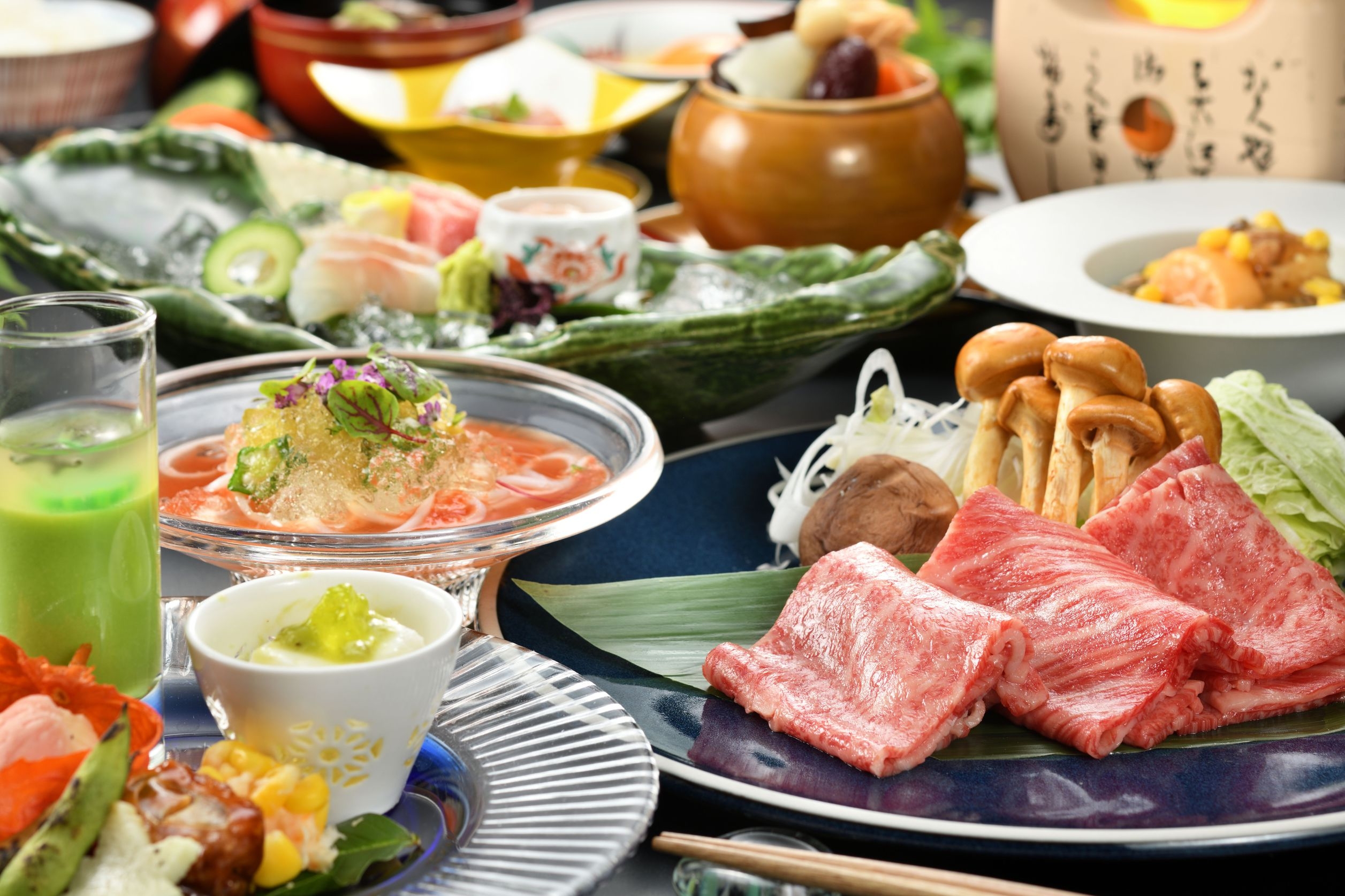 【一番人気！】ふくしまの旬を満喫！吉川屋特製『黒毛和牛すきやき会席』東北最大級の温泉も満喫♪