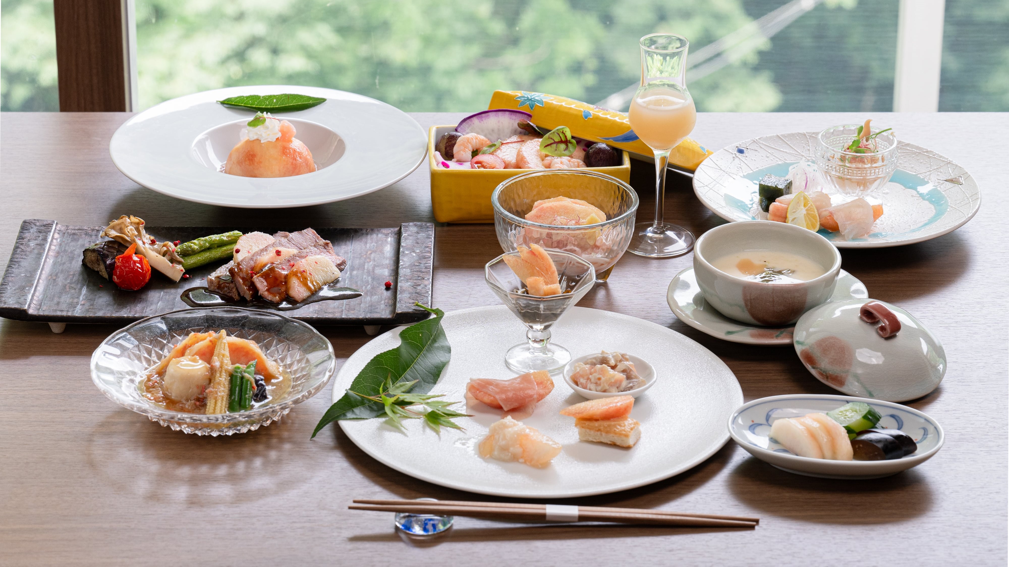 【桃会席】吉川屋オリジナル！ももの名産地、福島県ならではのお食事です♪
