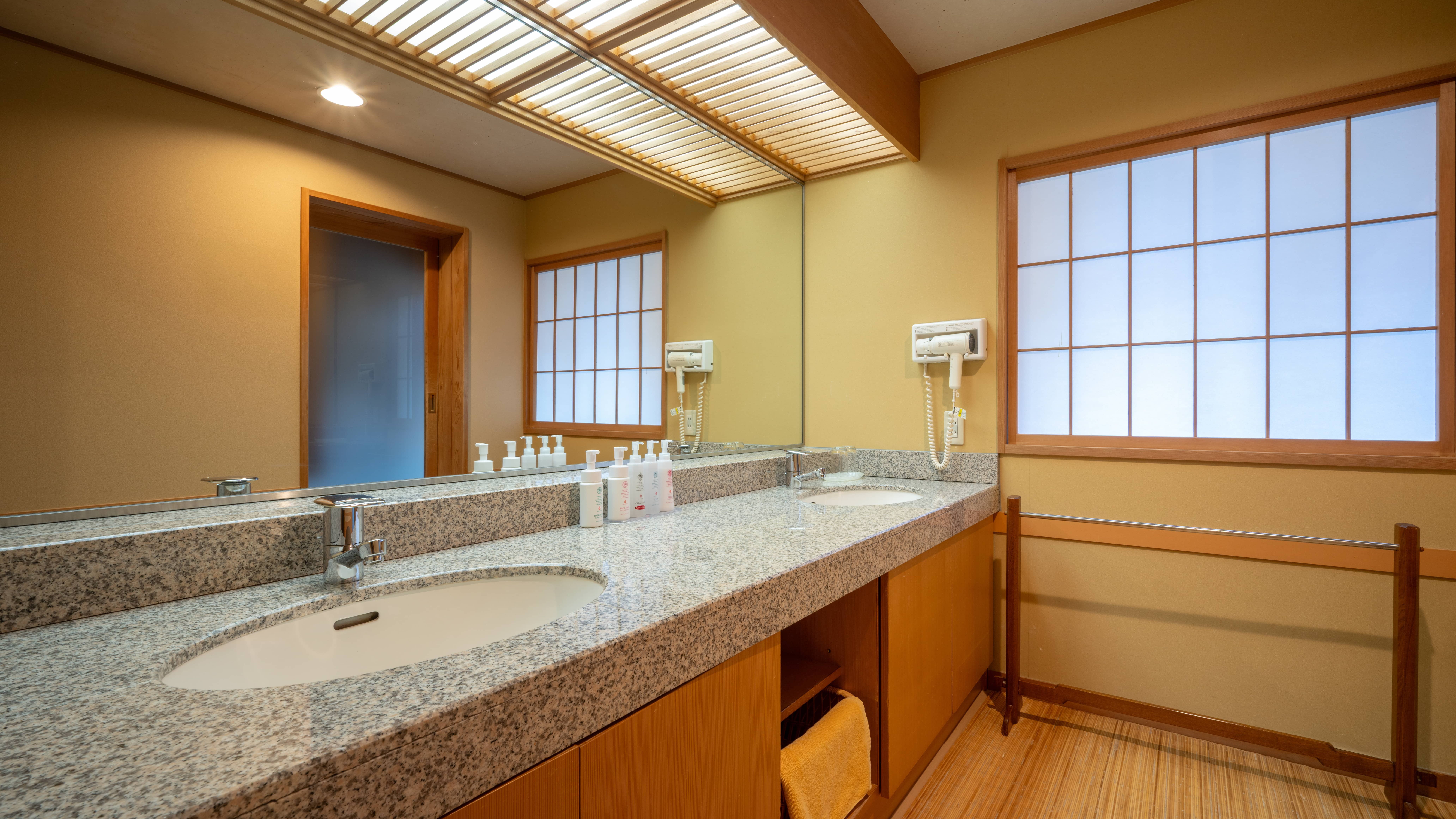 【露天風呂付特別室｜凌雲閣】1日2室限定◆純和室のお部屋◆記念日などのご宿泊にもおすすめです