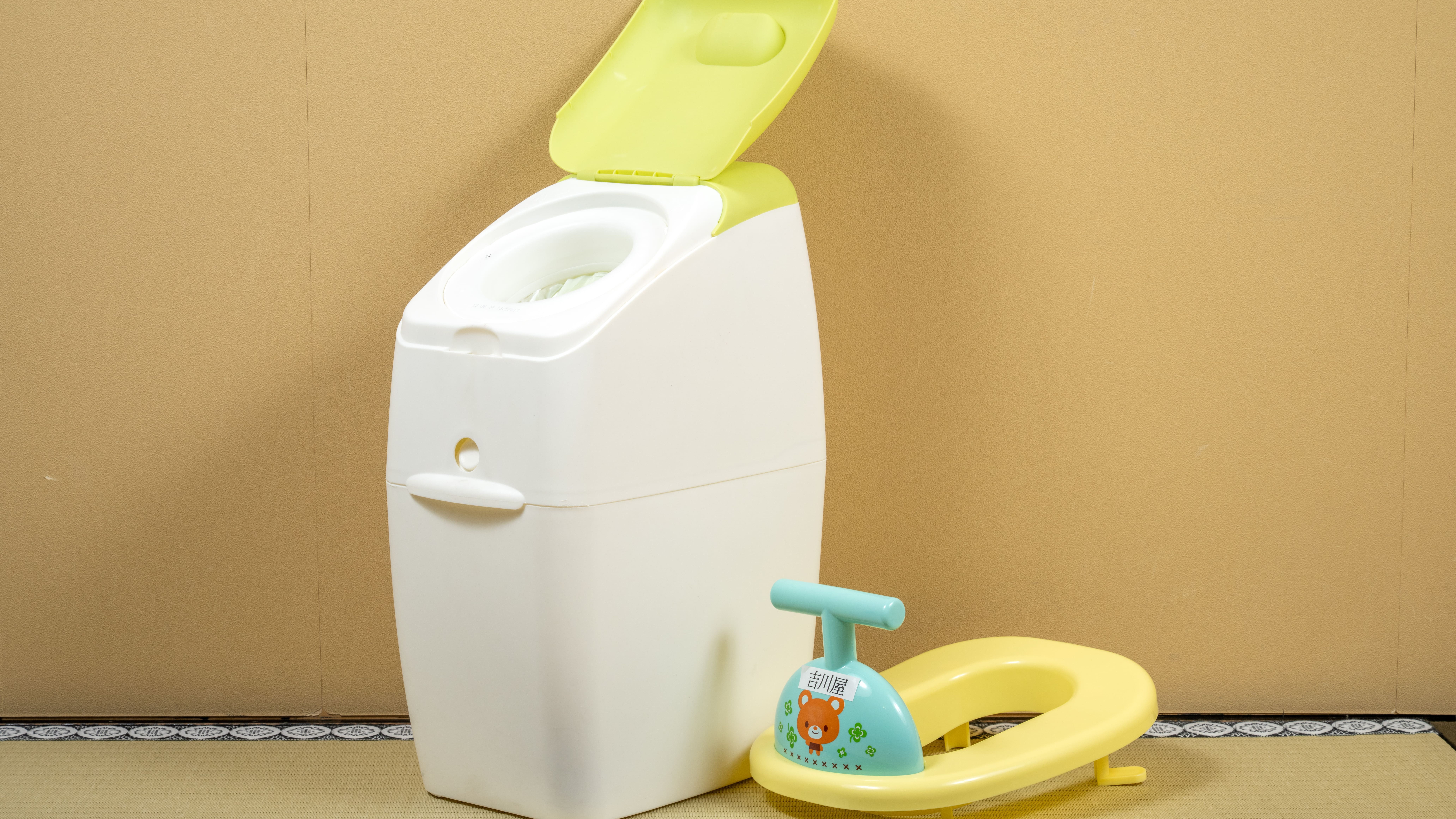【お子様用貸出品】充実の貸出品♪おむつ用ごみ箱・補助便座