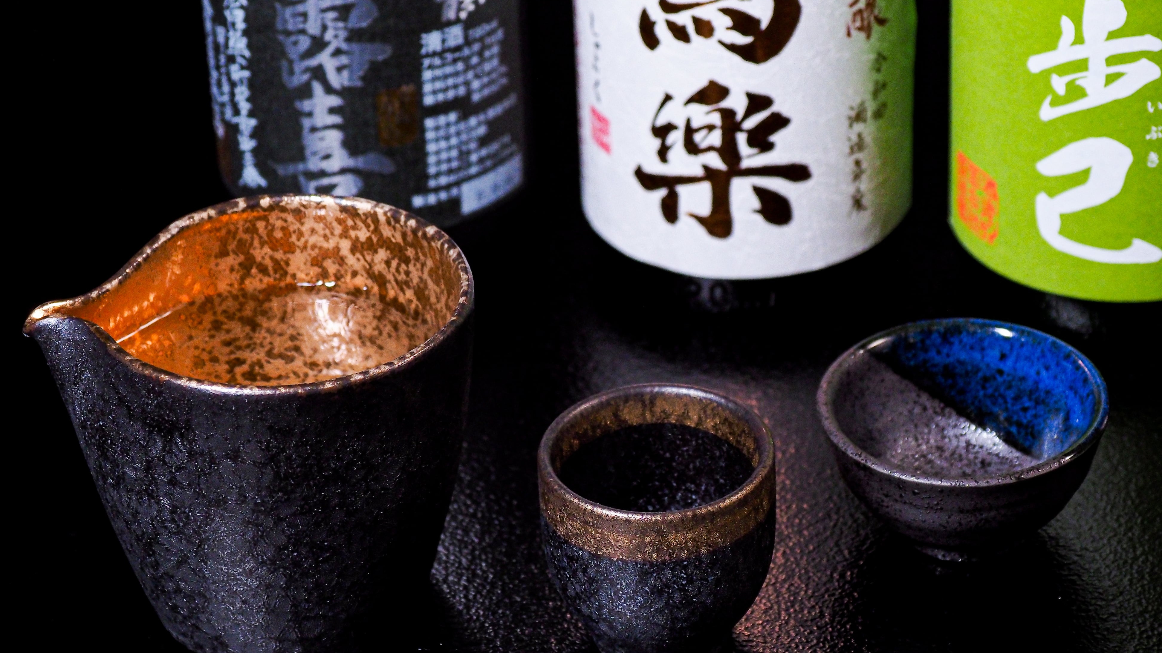 【お酒】福島県は有名な日本酒が多くあります。ぜひ会席料理に合わせてお楽しみください