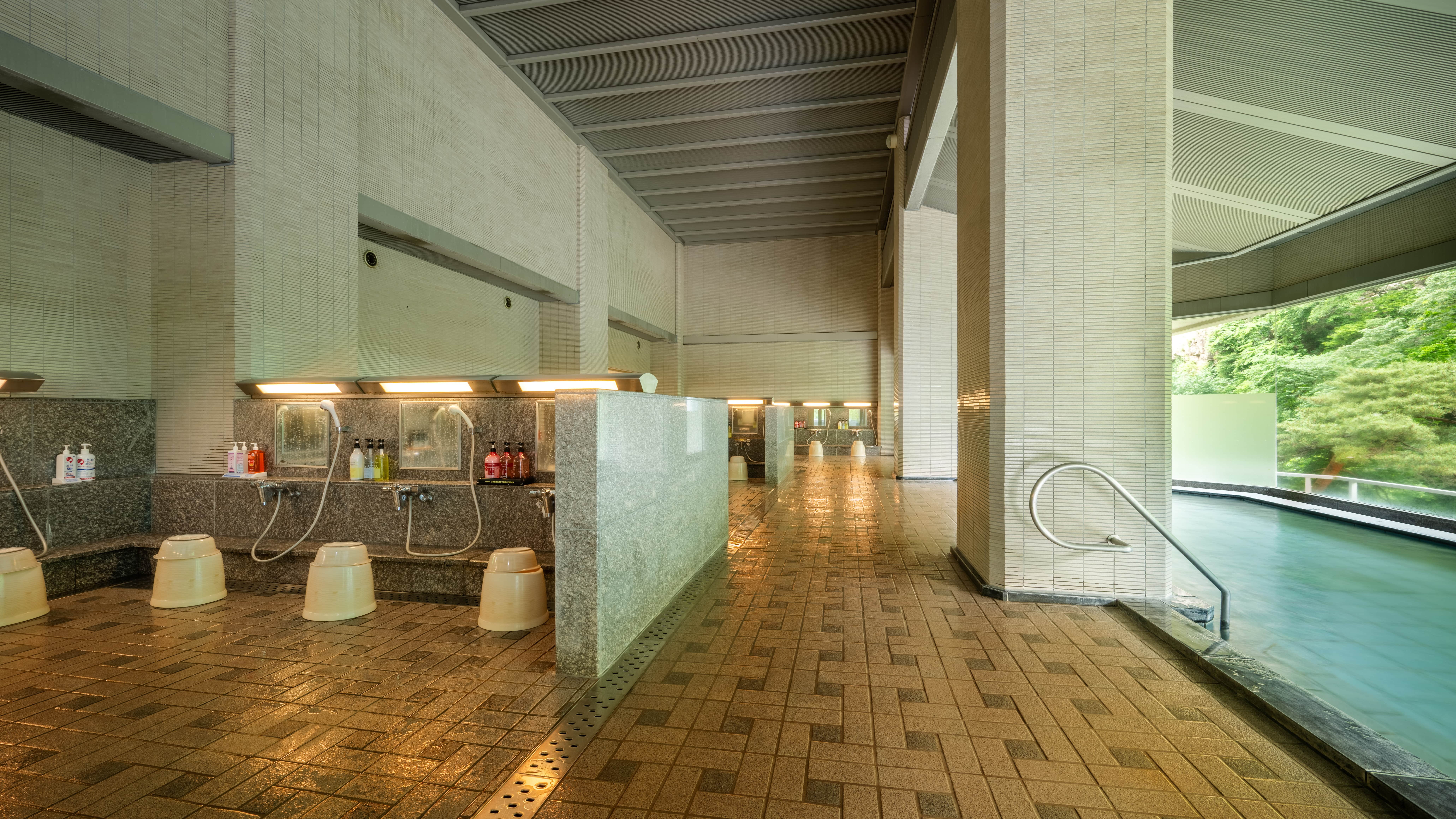 【大浴場 藤太の湯】この地域に伝わる開湯伝説にちなんで名づけられた大浴場◆広さは東北最大級です！