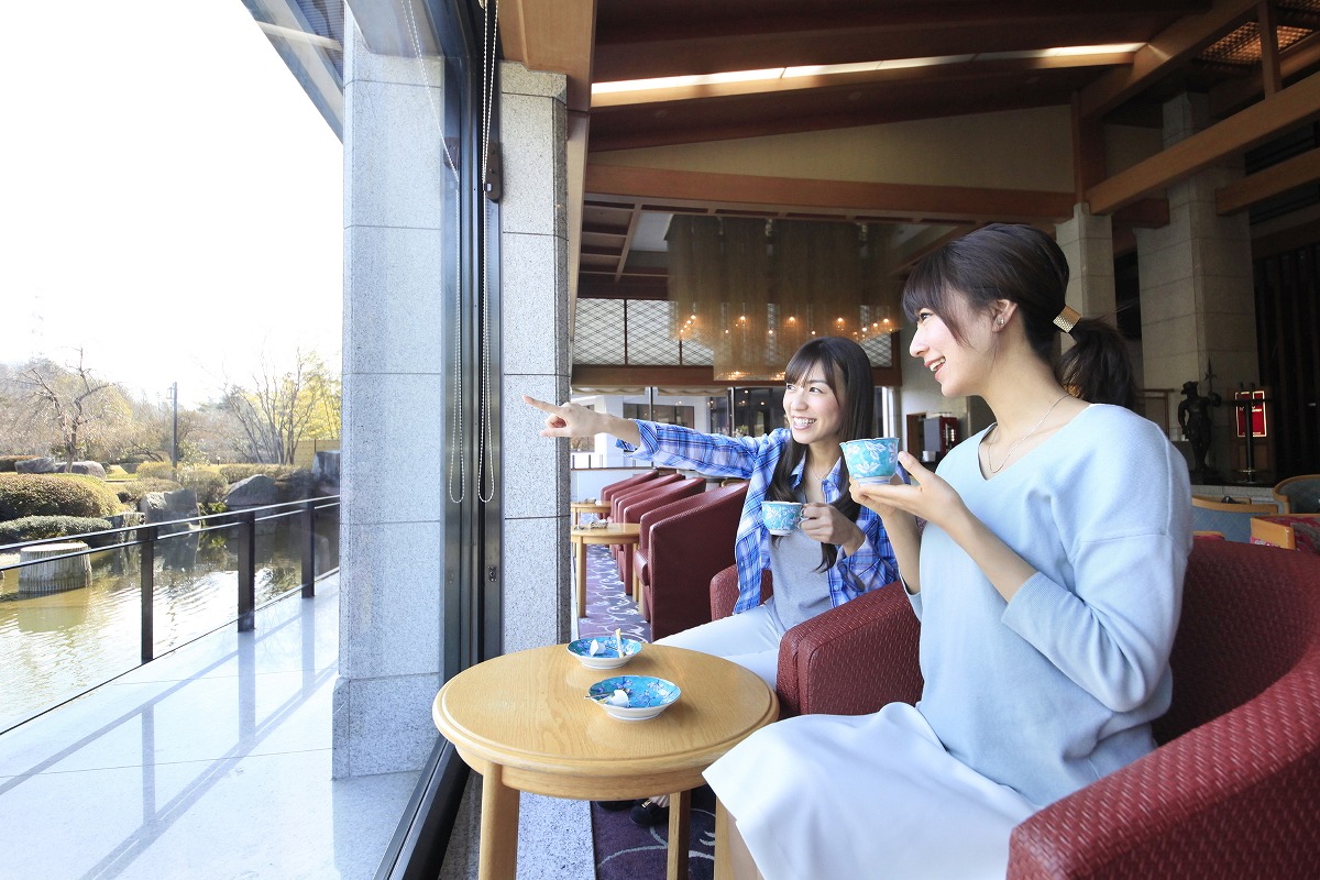 ロビーラウンジでコーヒータイム