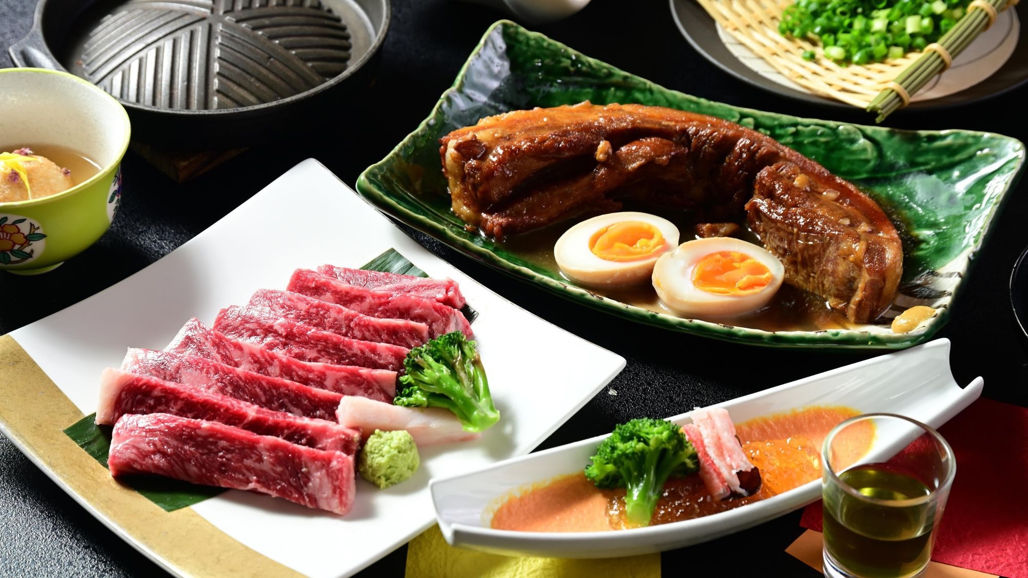 【肉食系★カップル】ブランド肉を二人でシェア♪上州牛ステーキ＆和豚もちぶたブロック煮★貸切露天無料♪