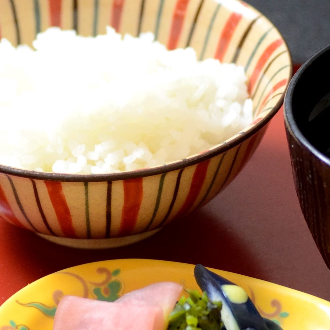 【朝食】お米に自信あり♪　格別においしい「利根産こしひかり」で元気に一日のスタート。