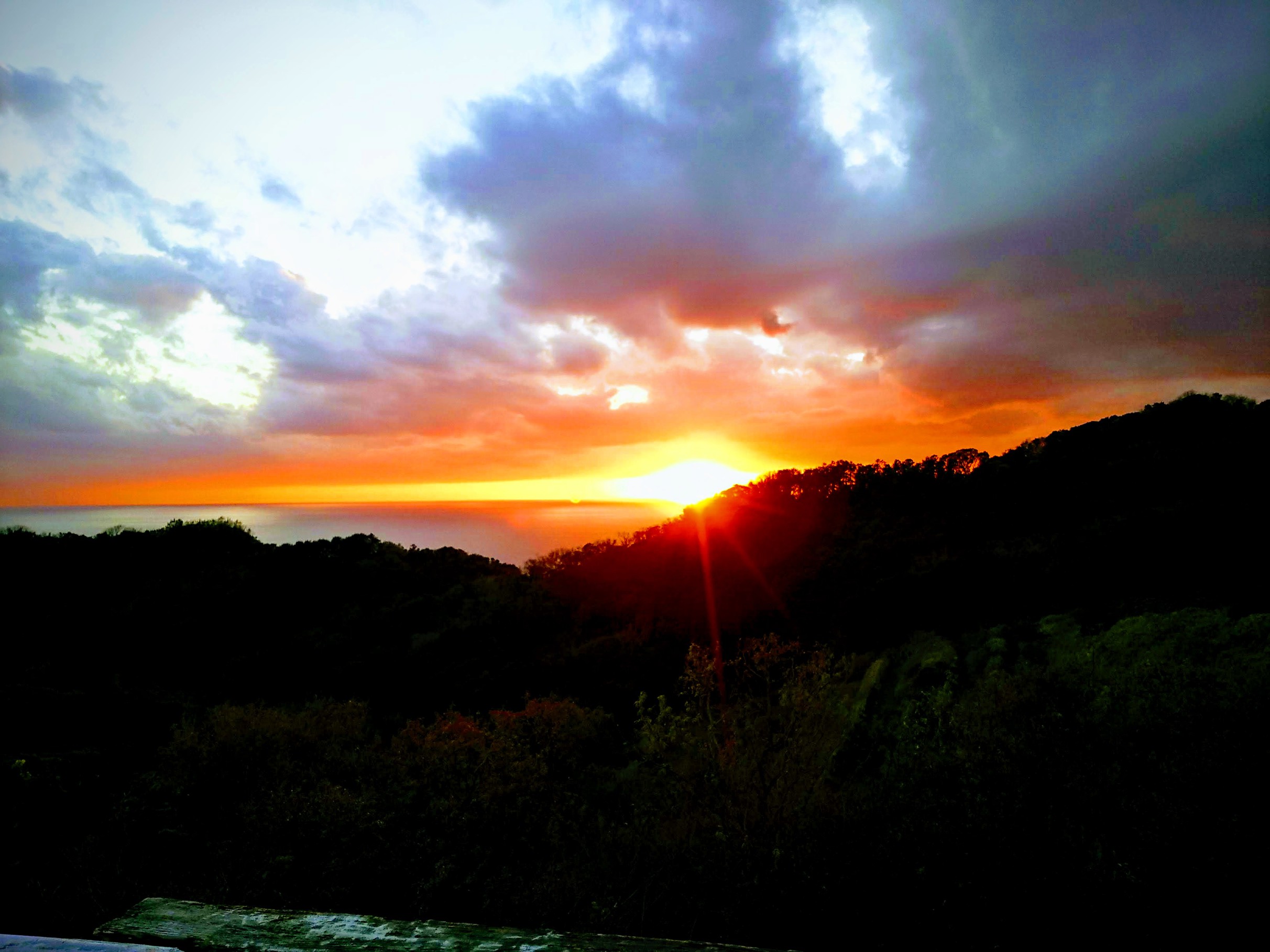 冬場の当館からの夕景