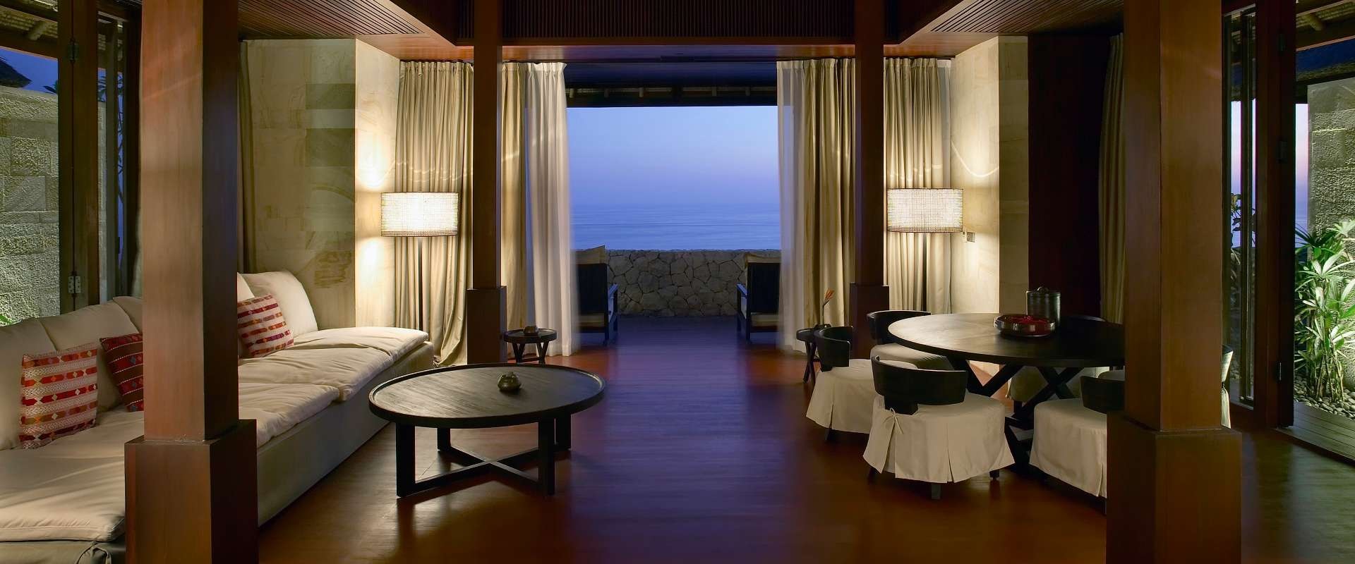 【2ベッドルーム　オーシャンクリフヴィラ】一例