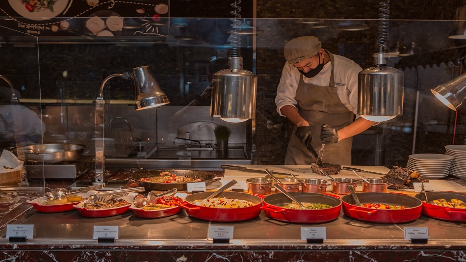 Flavors レストラン