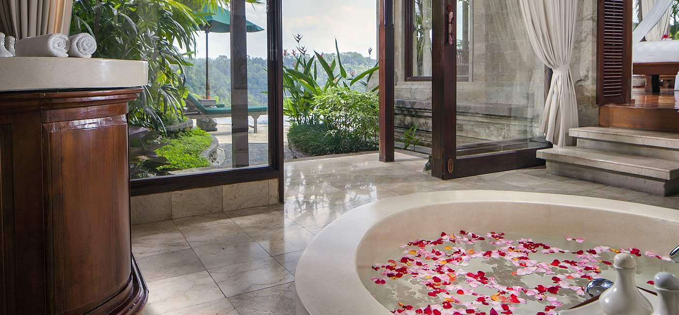 デラックス　プール　ヴィラ（300平米）－例