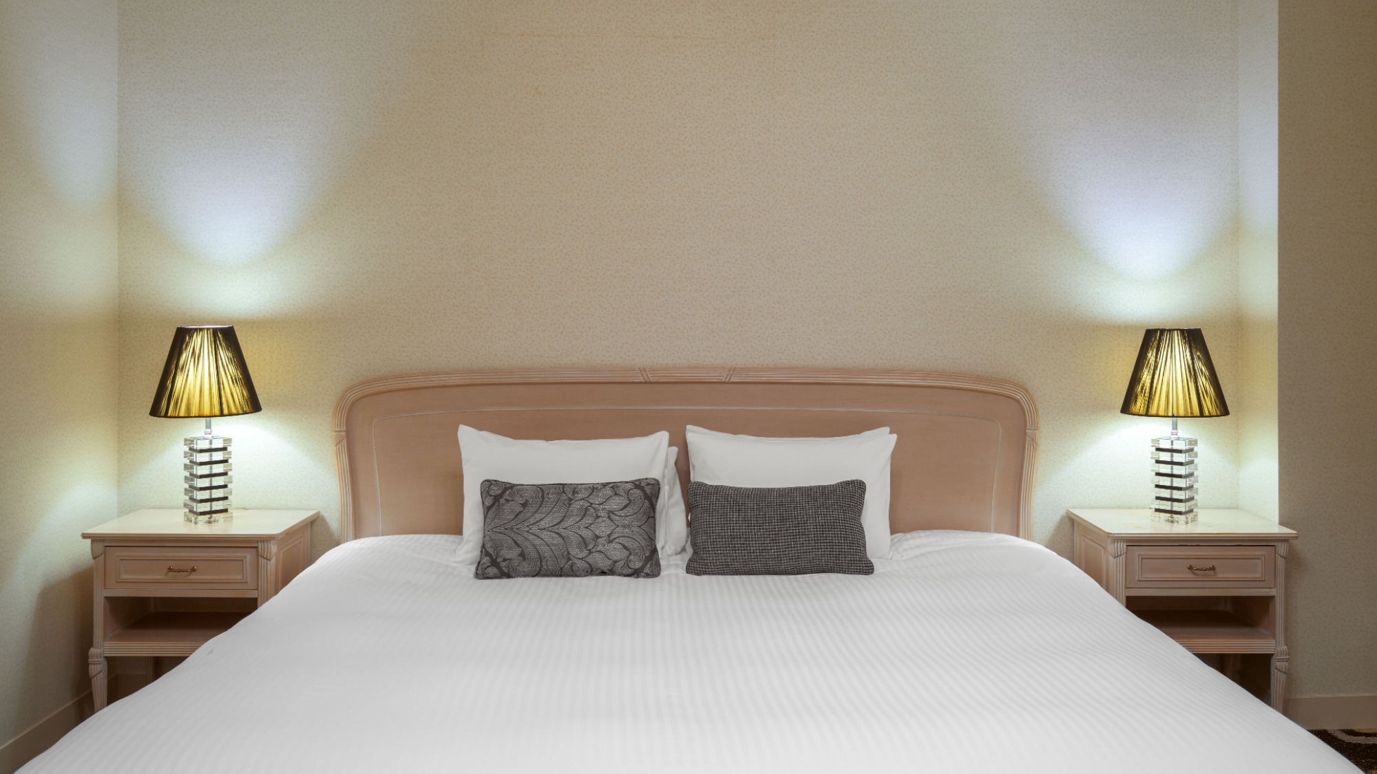 お部屋｜スイートルーム ◇ ロンバルディア