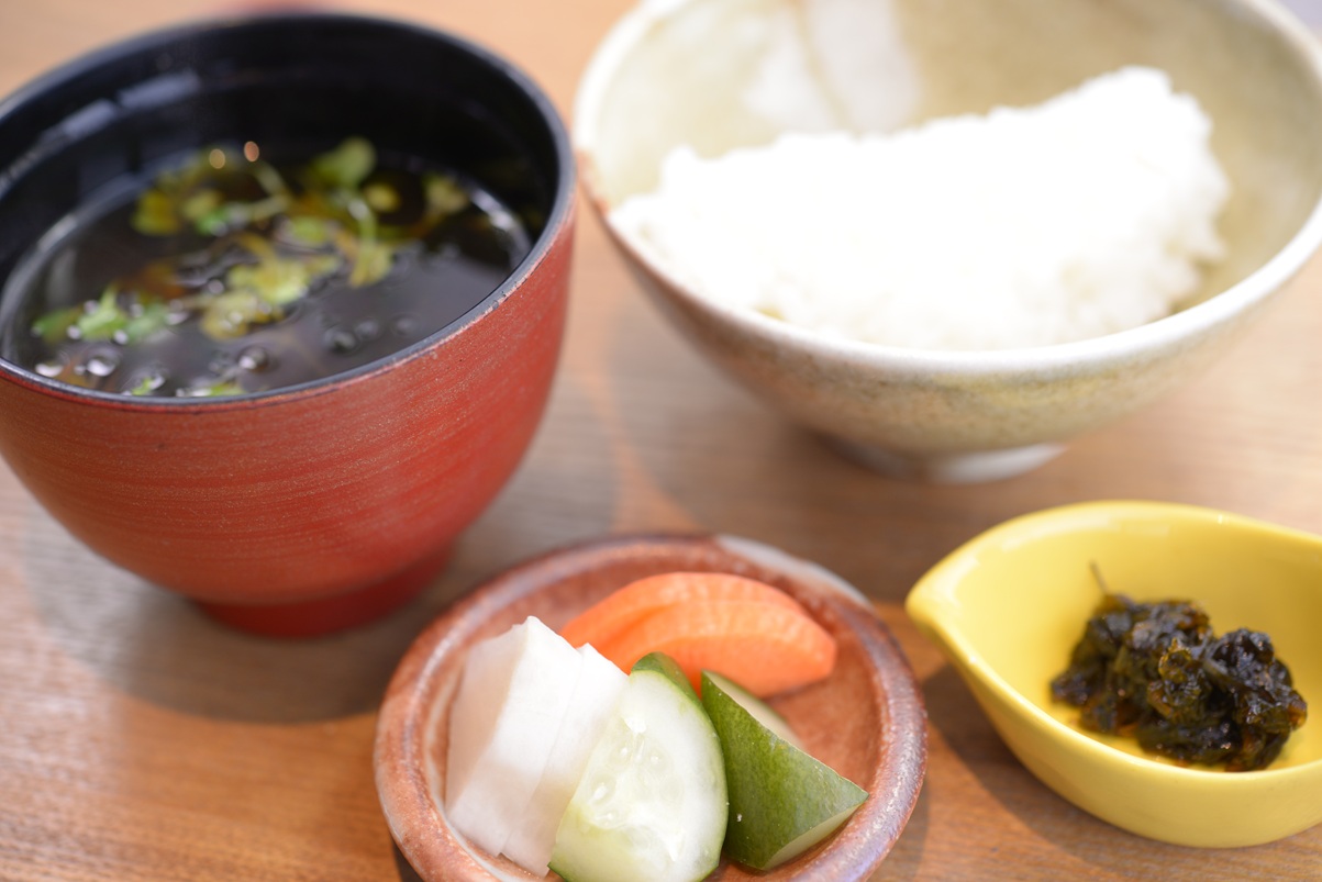 ～*北茨城契約農家・減農薬栽培こしひかり・自家製ぬか漬け・自家製佃煮・自家製味噌を使ったあおさ汁*～
