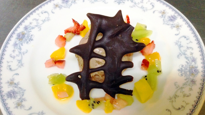 ファミリー歓迎【1泊２食】ゲレンデまで徒歩2分！スキーレンタル半額！第3日曜は小学生以下リフト券無料