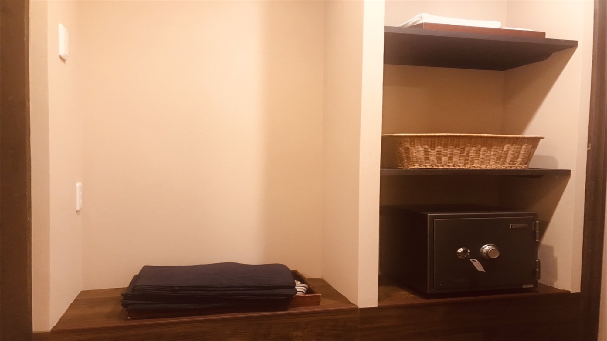 R103　コンフォートルーム（Comfort Room）