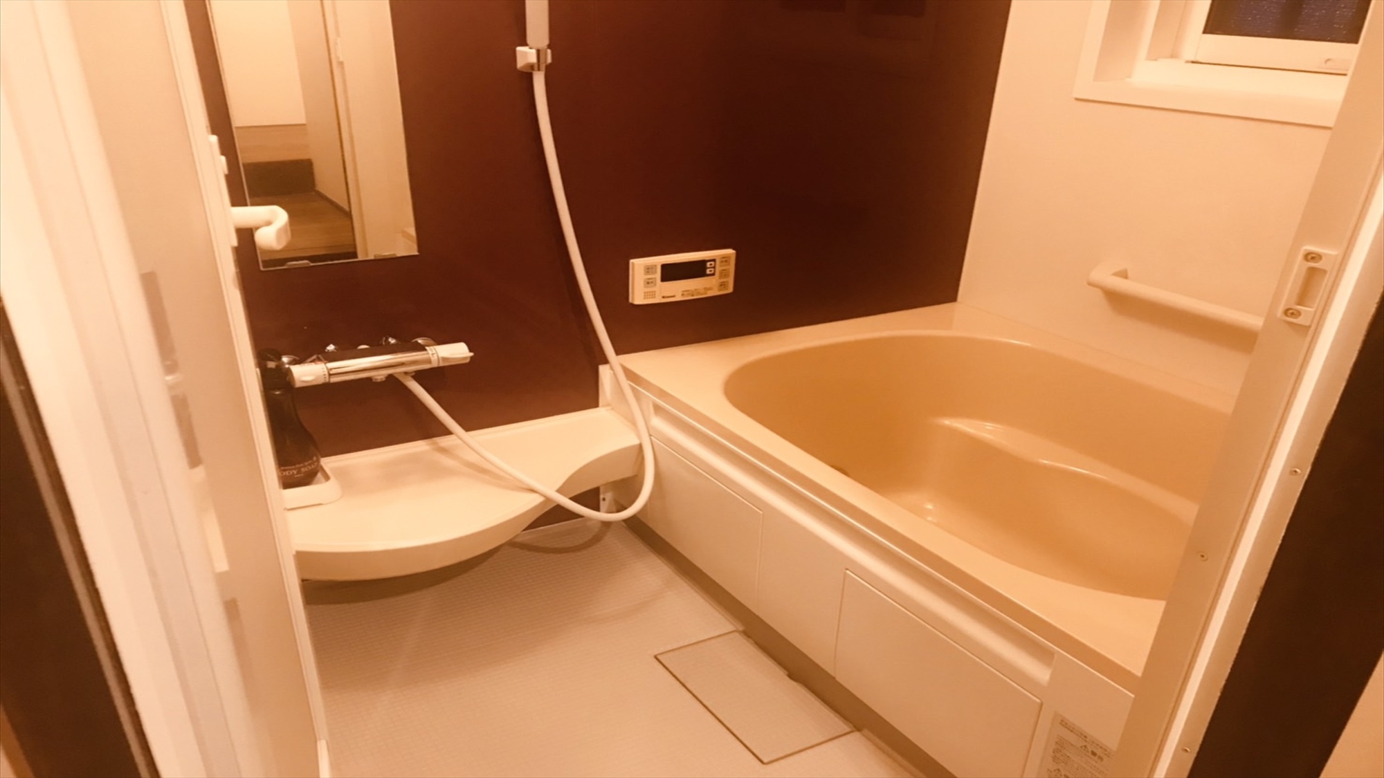 R103　コンフォートルーム（Comfort Room）