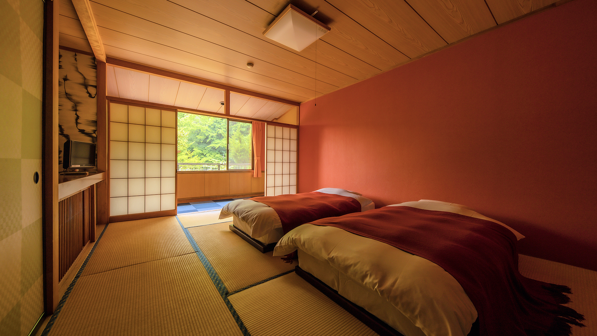 ■部屋■特別室/10畳和室＋ベッド/源泉掛流し風呂/屋外ドッグラン/禁煙