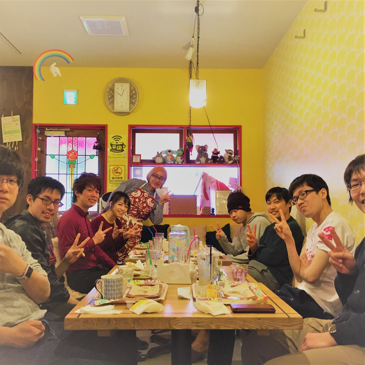 【家族・グループ様】8畳６畳二間続き鍵付き和室に皆なで泊まって修学旅行気分♪【人気の朝食付】
