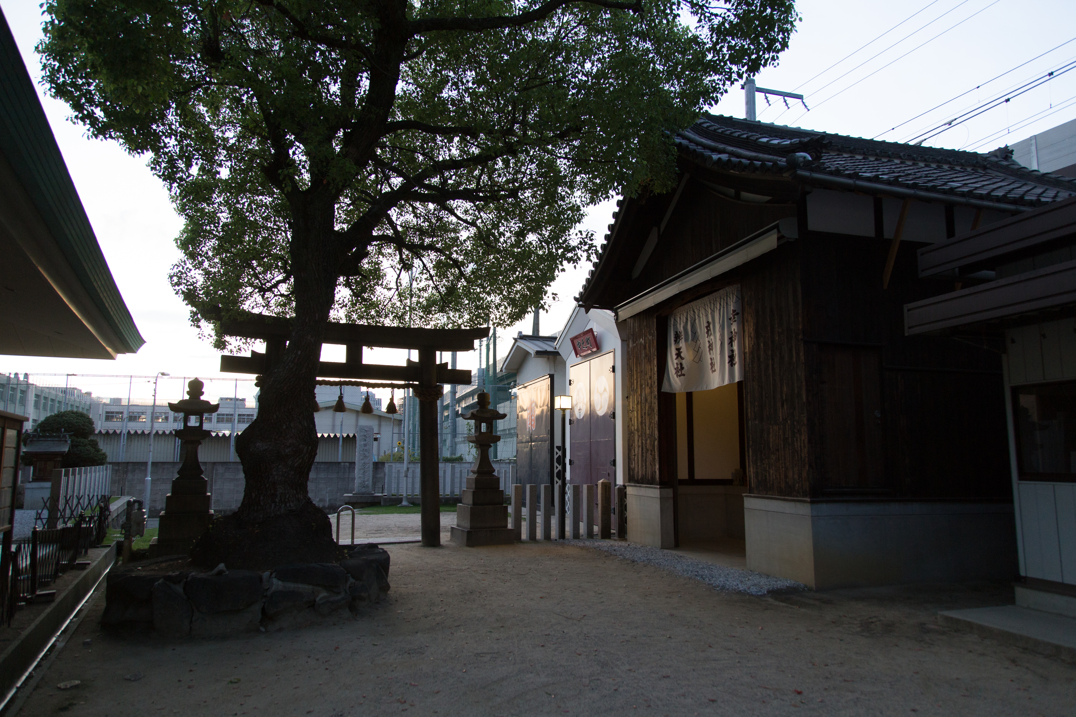 地元の八剱神社