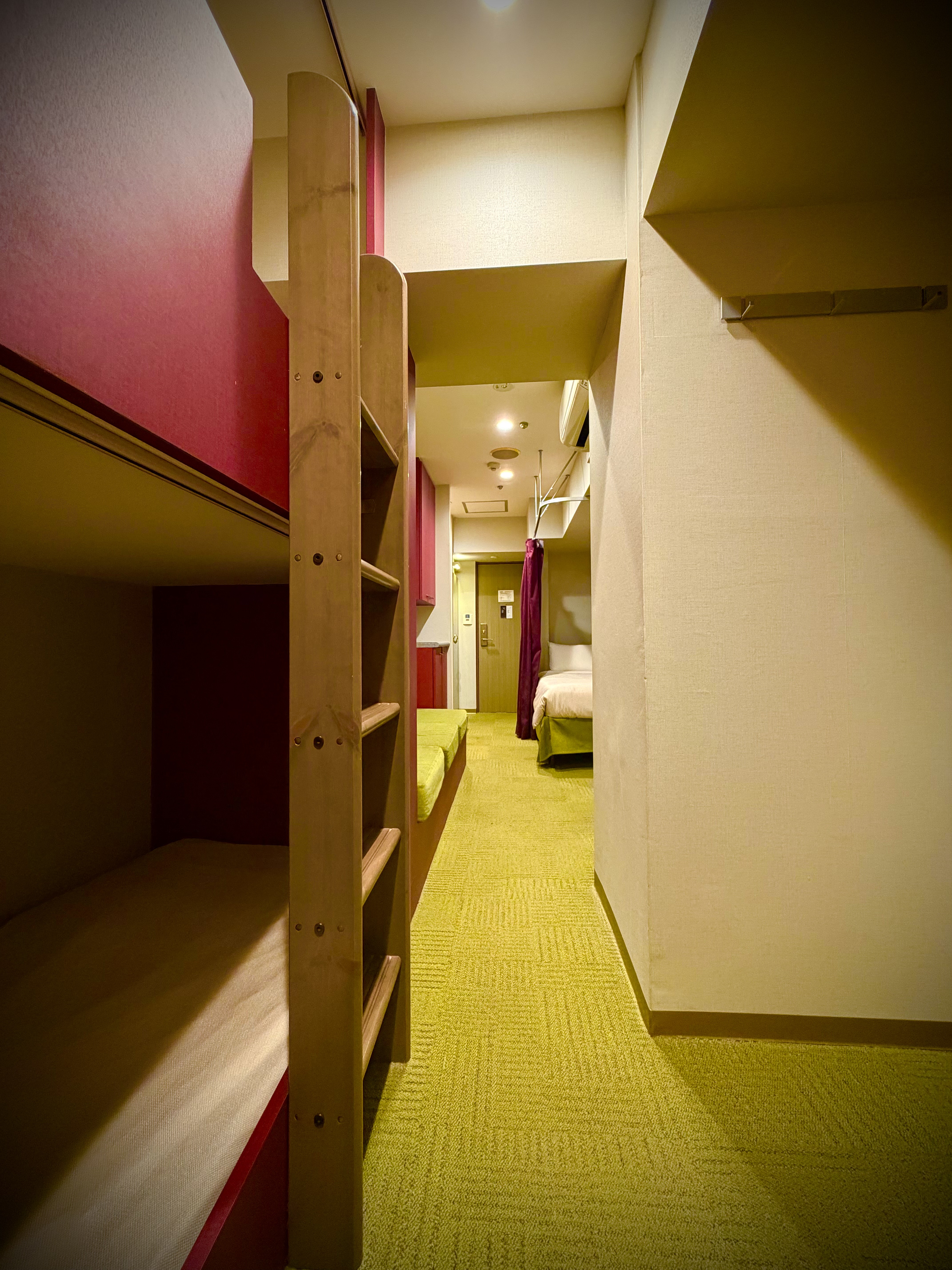 モダントリプル