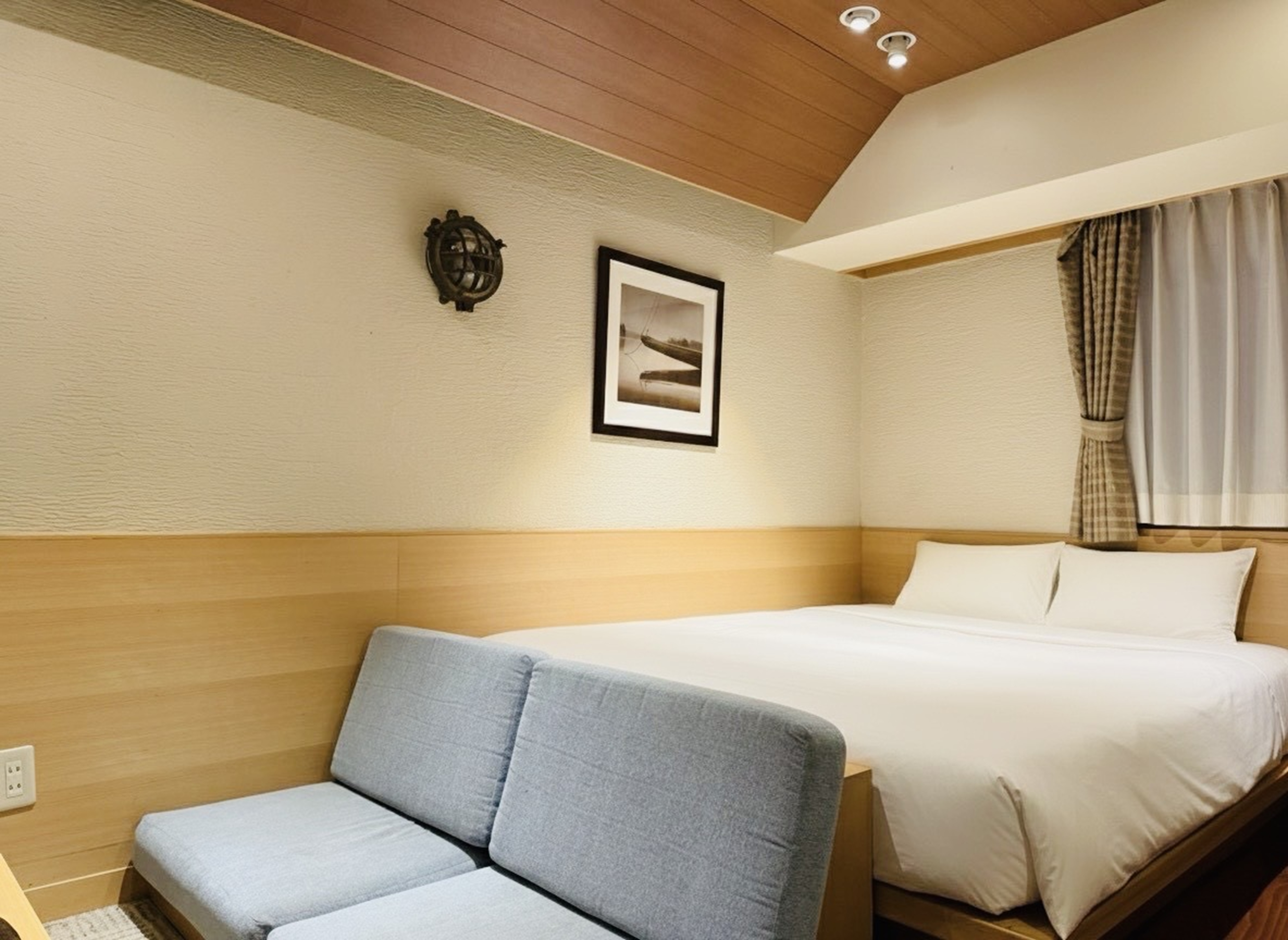 デラックスダブルB