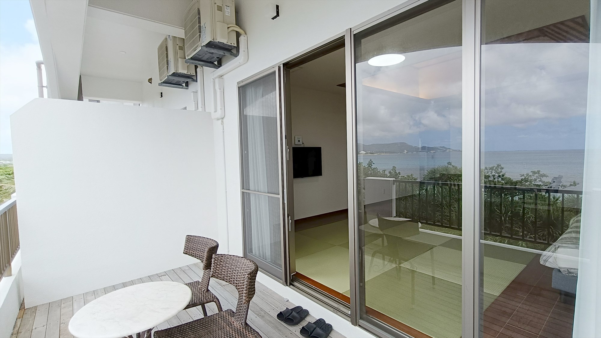 【2F-B】テラスの雰囲気