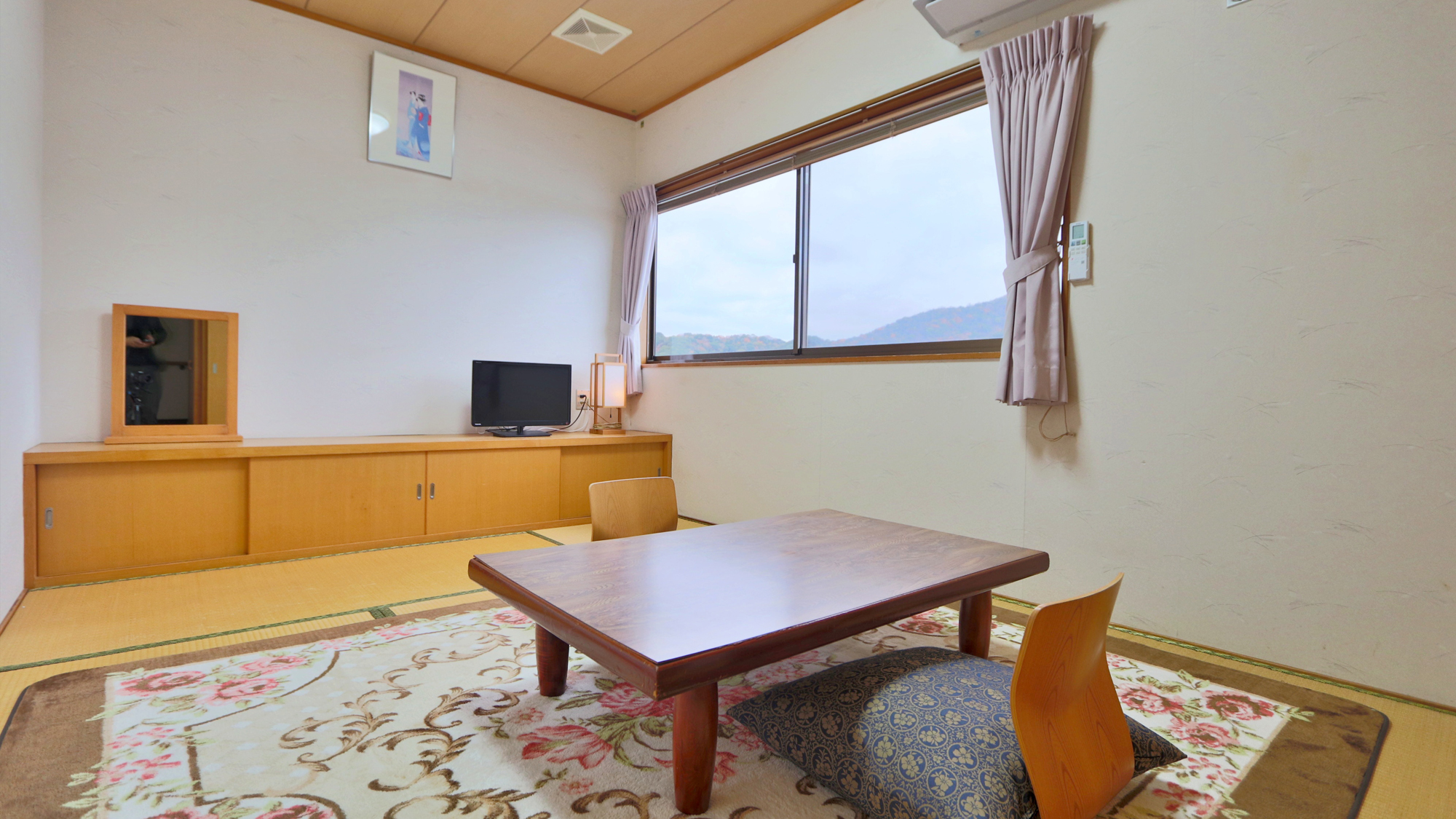 グループルーム-Group　Room-非日常の景色だけど、どこ懐かしい&hellip;