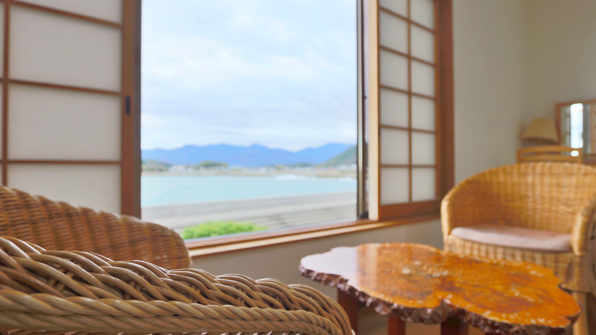 グループルーム-Group　Room-非日常の景色だけど、どこ懐かしい&hellip;