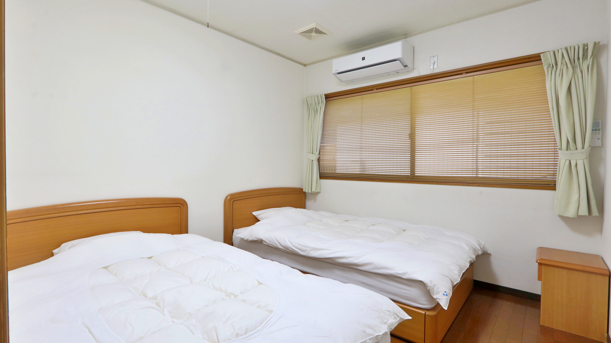 グループルーム-Group　Room-非日常の景色だけど、どこ懐かしい&hellip;