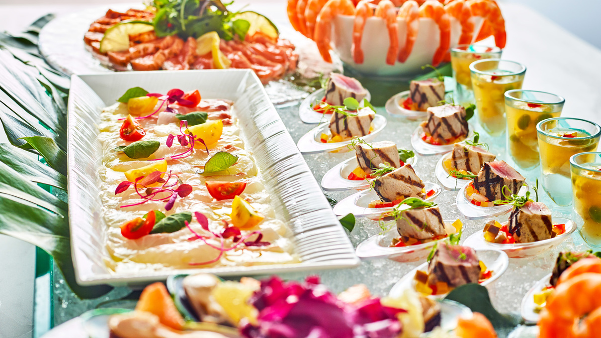 【2日間限定】サマーランチブッフェ〜MEAT＆SEAFOOD〜付きプラン（12時アウト）