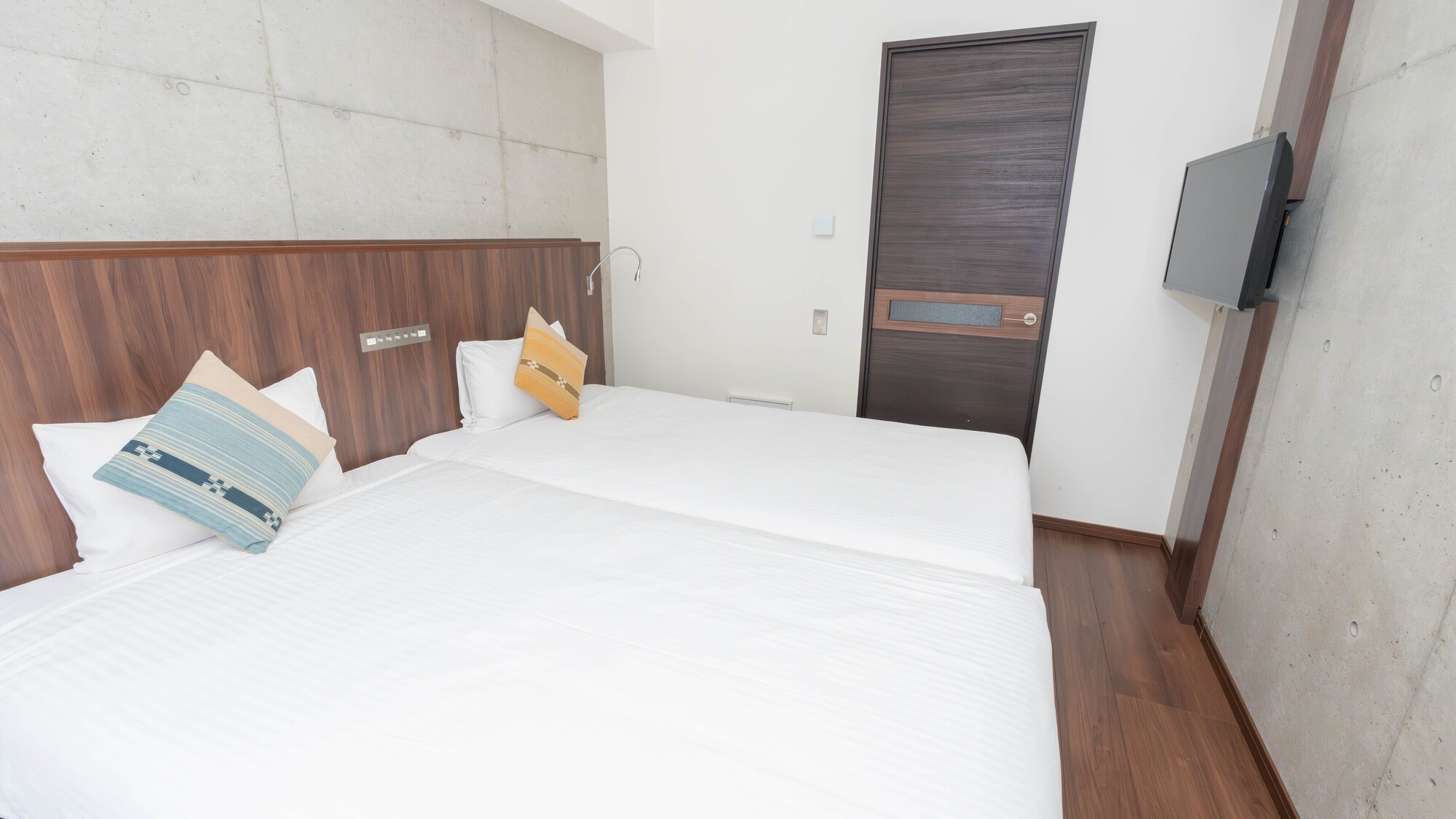 高い独立性を保てる仕切りドア付き空間