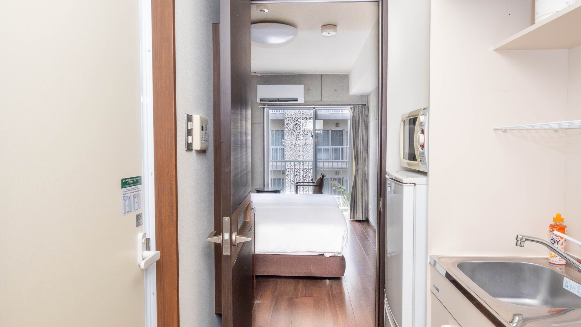 扉を開けた瞬間に広がる、開放感あふれる空間