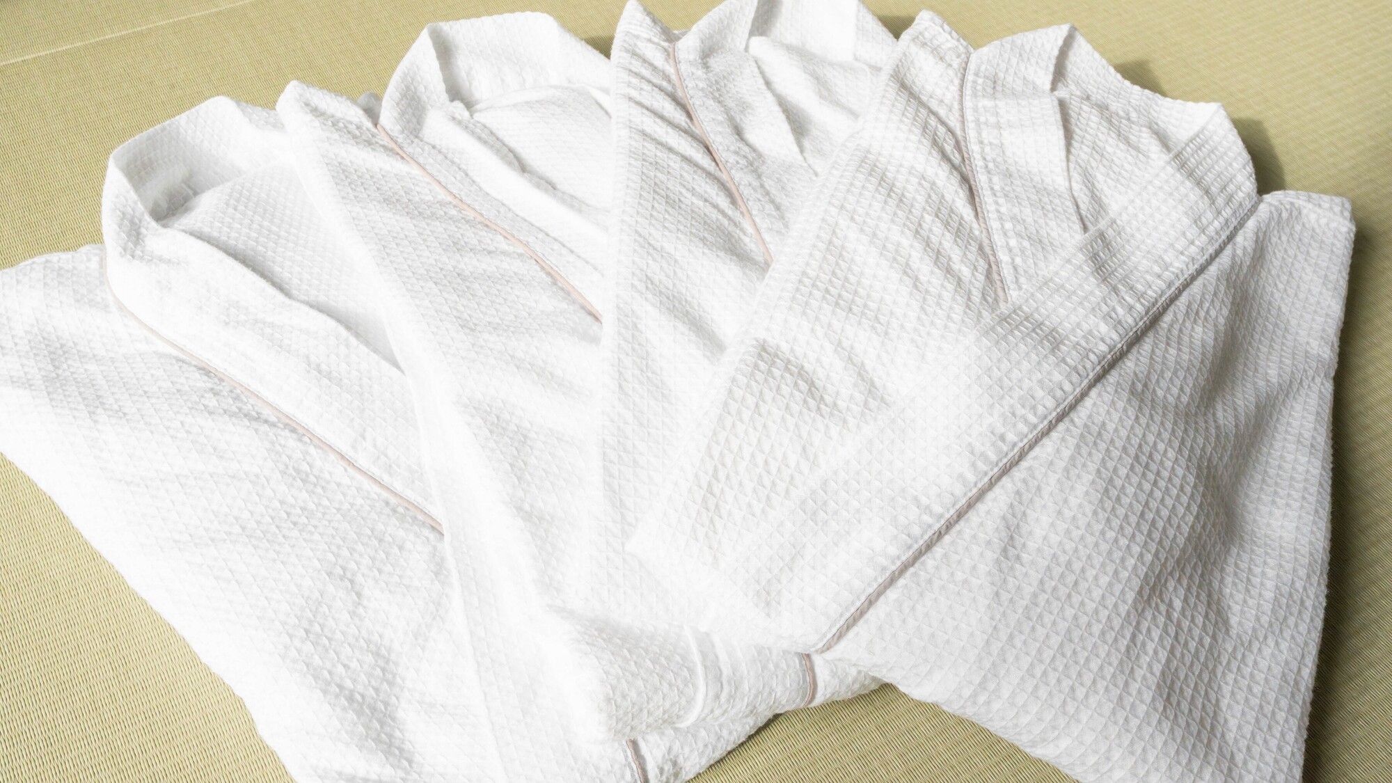 肌触りの良いワッフル生地のナイトウェア