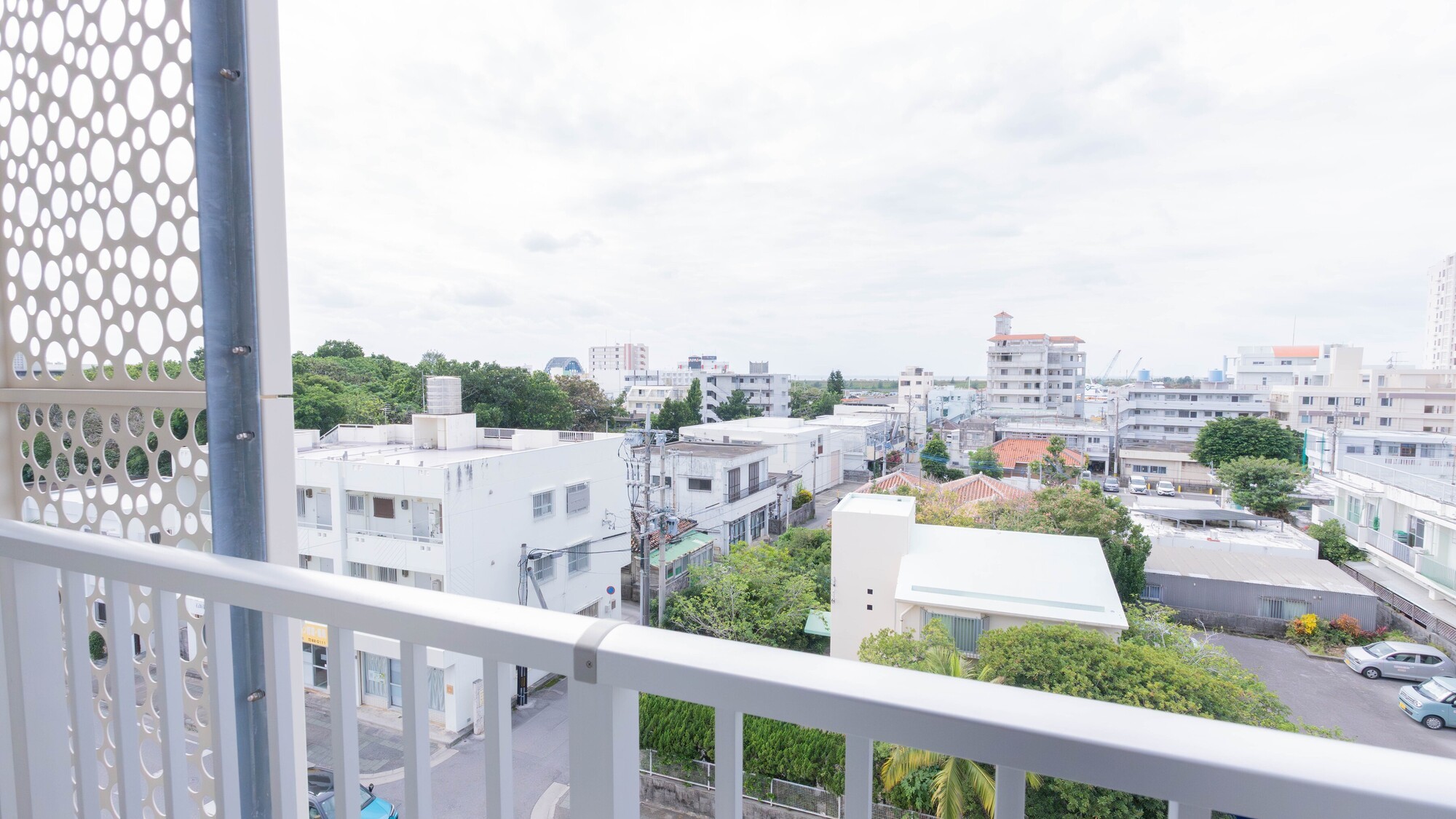 窓外に広がる島時間