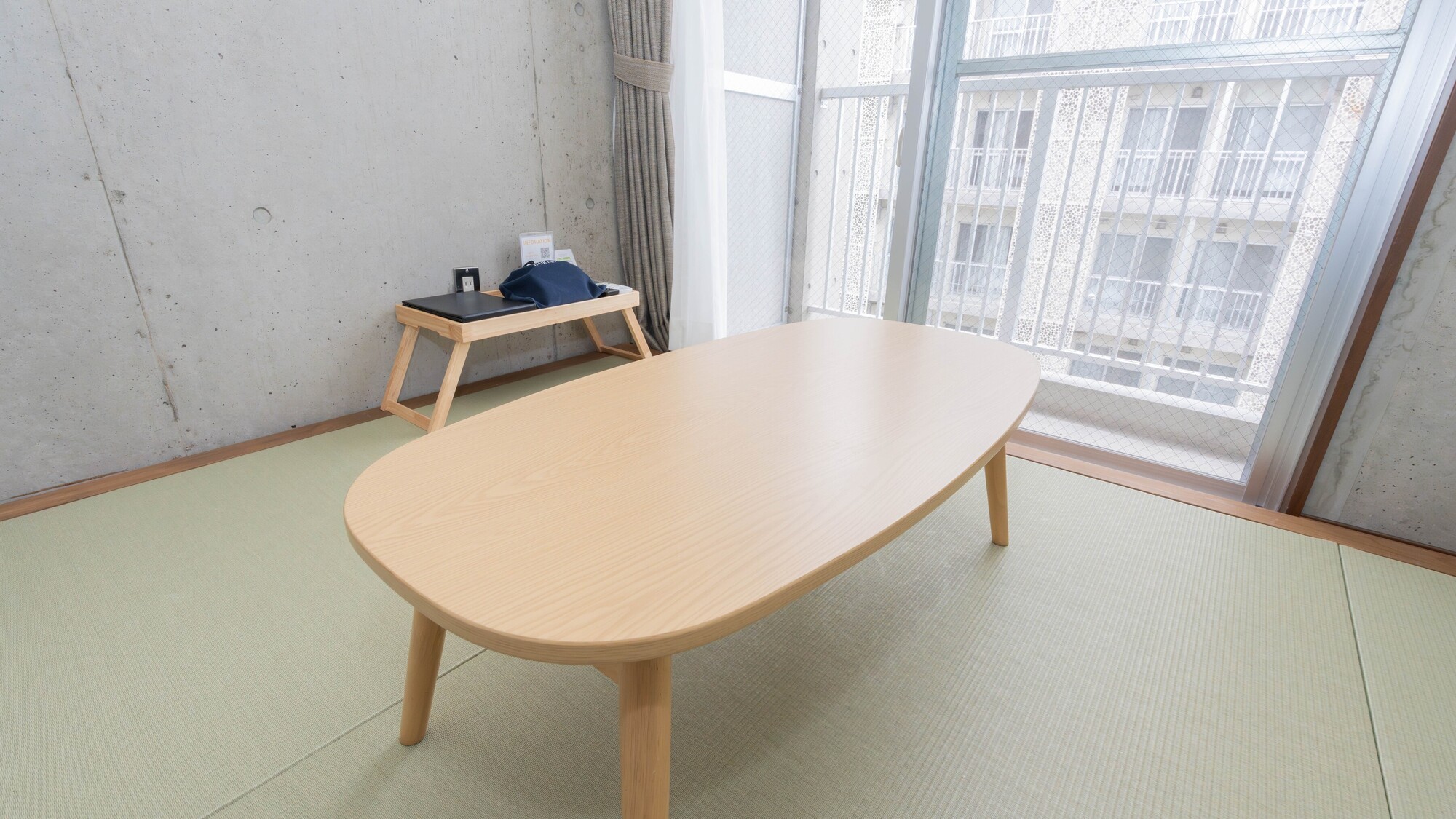 小さなお子様ものびのび過ごせる優しい畳の間