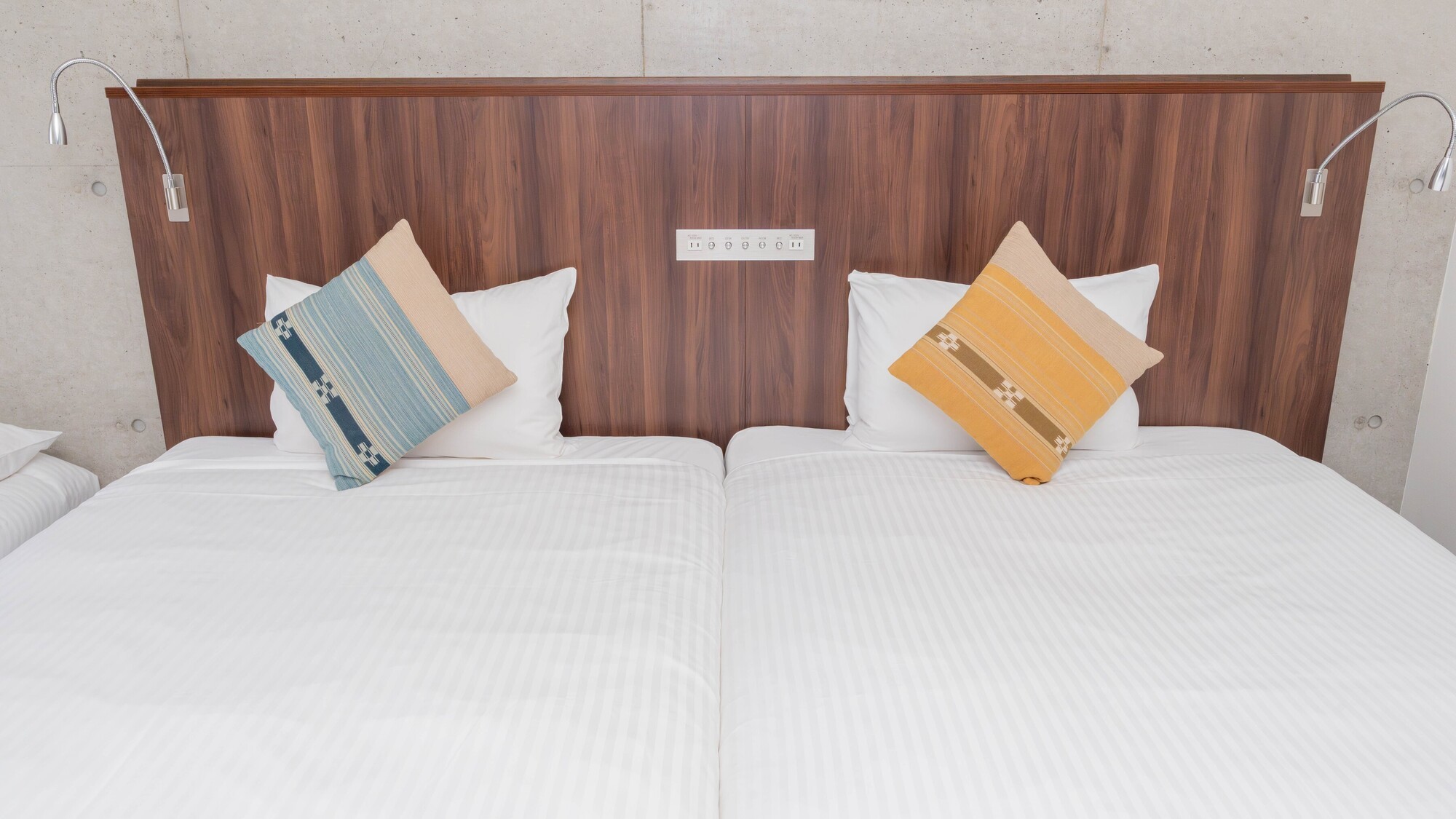 110cm幅のベッドを2台備えたゆったりとした客室