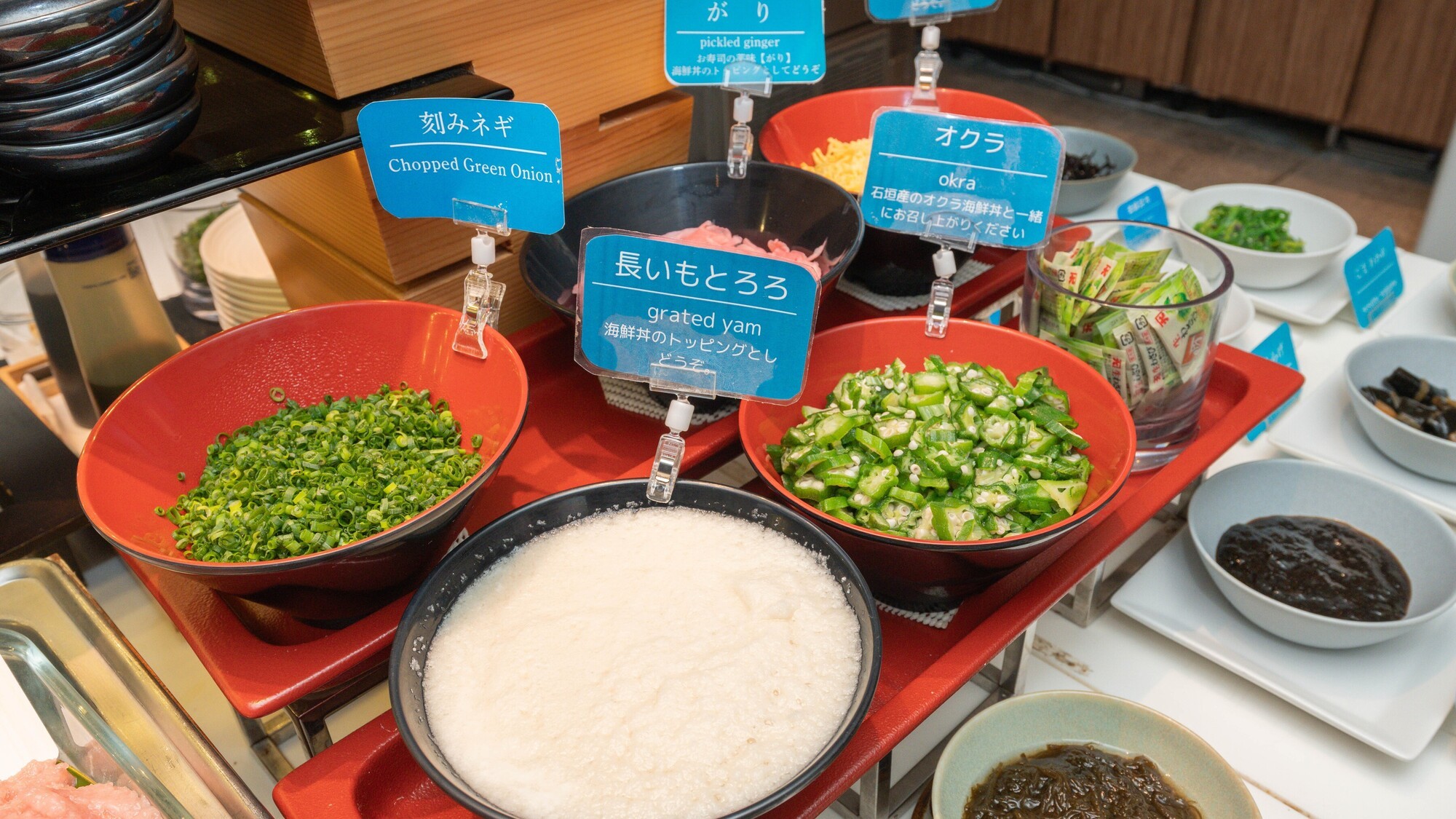 海鮮丼をさらに贅沢にする最強のラインナップ