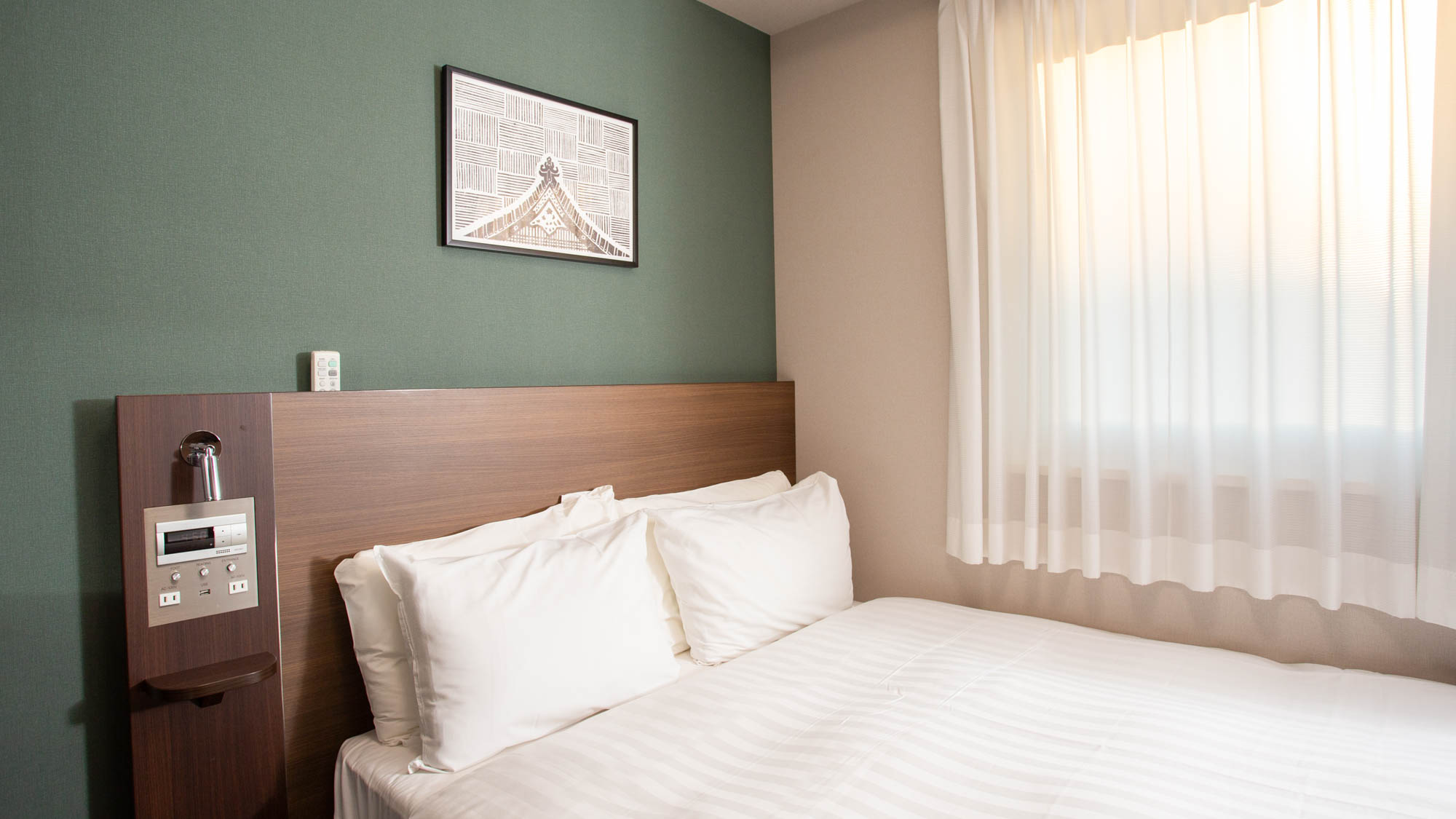 【ダブルスタンダード】客室の一例