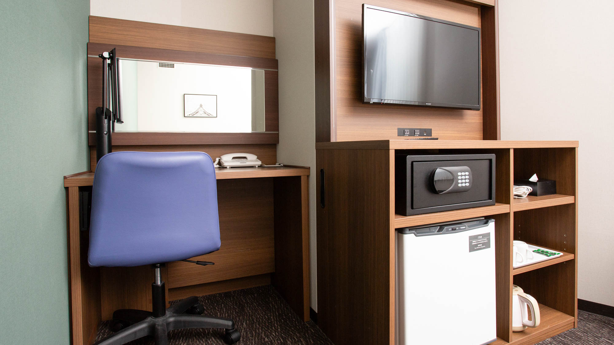 【クイーンエコノミー1】客室の一例