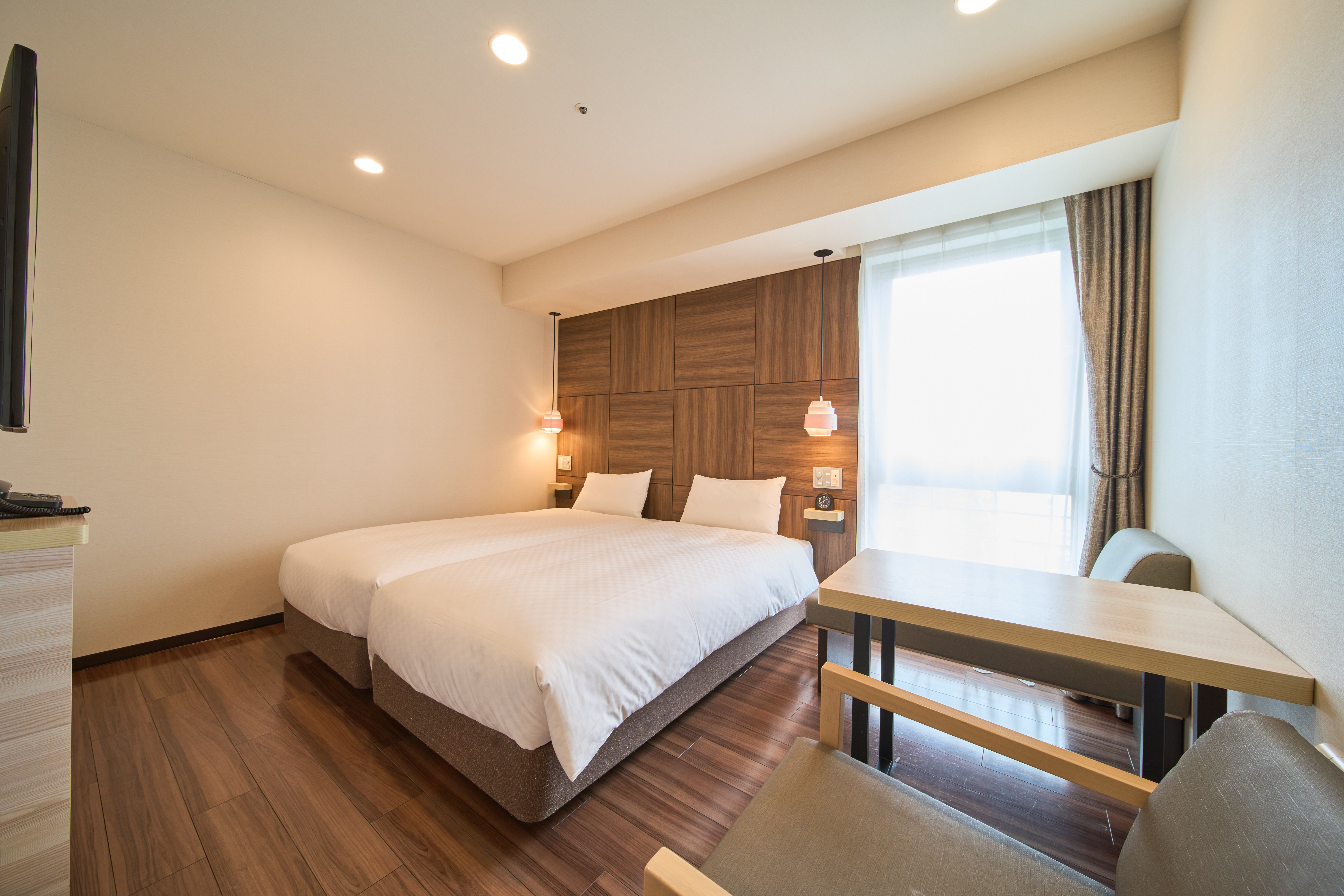 ツイン(20㎡ / 100cmサイズベッド)