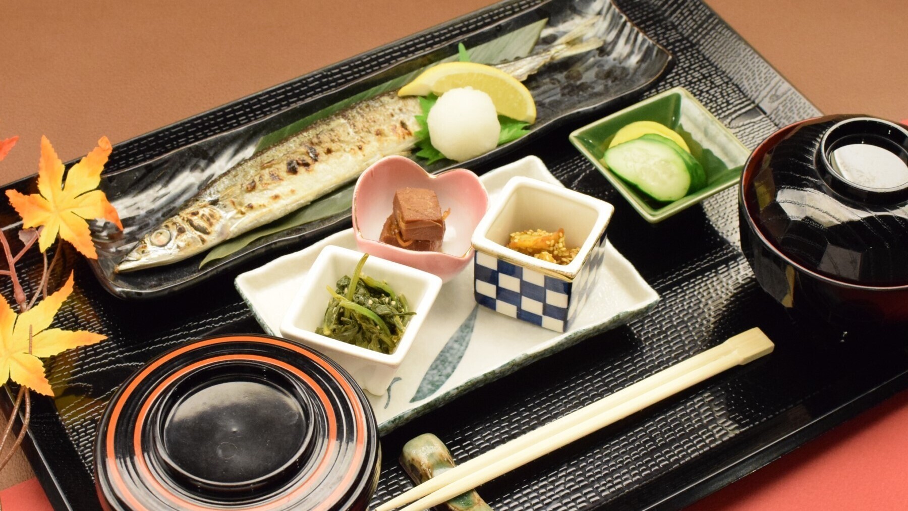 3階和食「漣（さざなみ）」