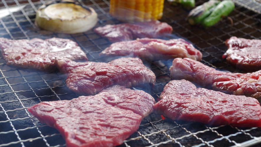 **BBQ（イメージ）／野外BBQハウスでご用意いたします。