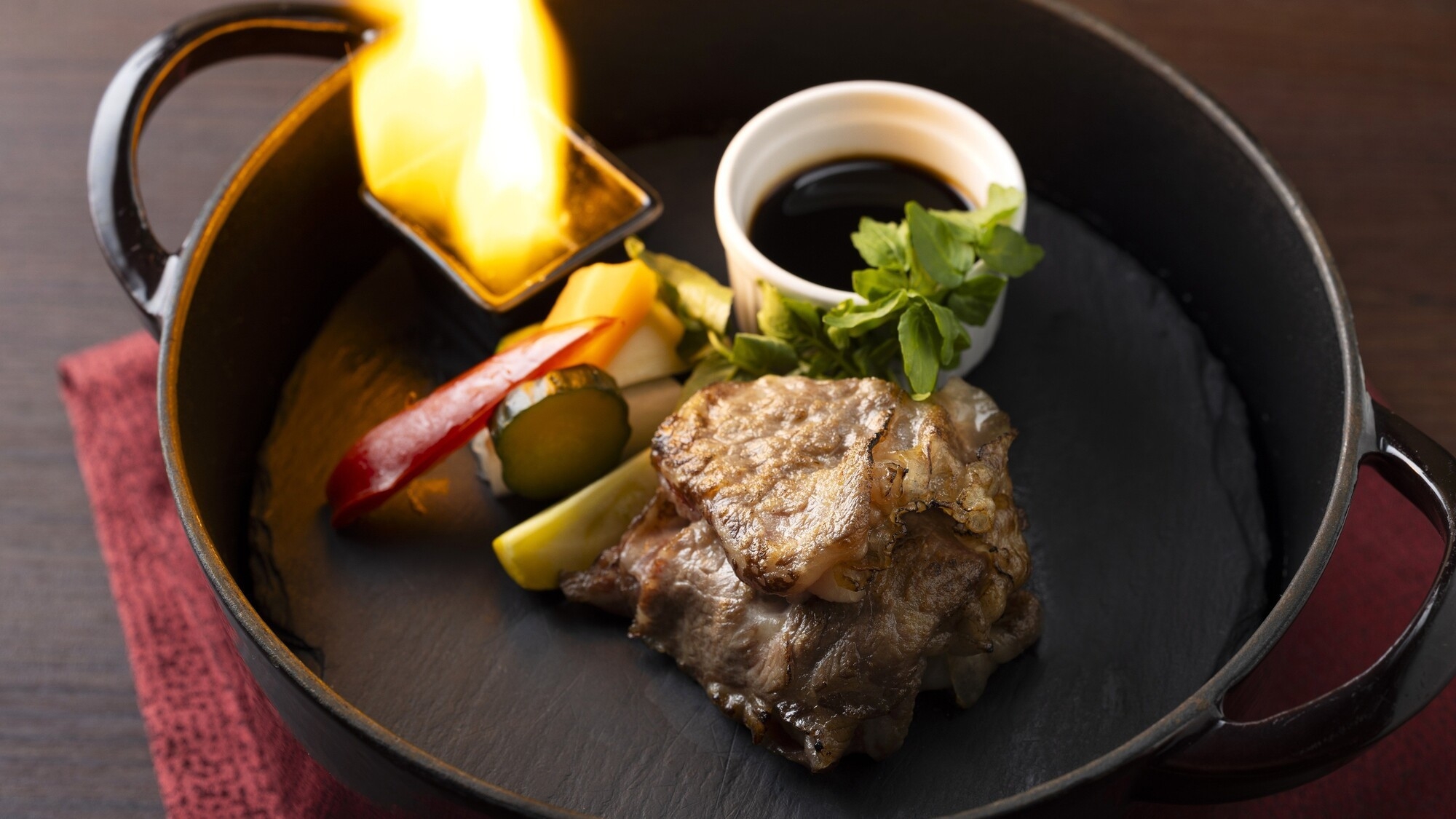 【季節の限定コース料理】Seasonal Dinner stay（2食付）