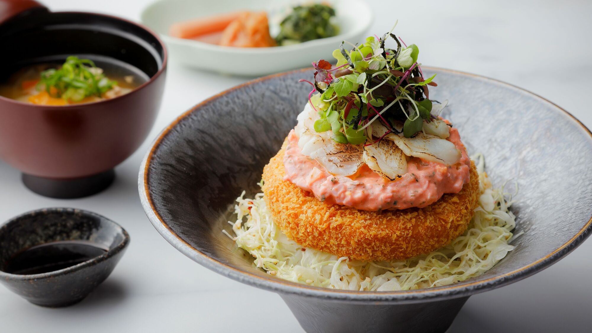 和歌山県産 クエカツ　タルタルソース丼