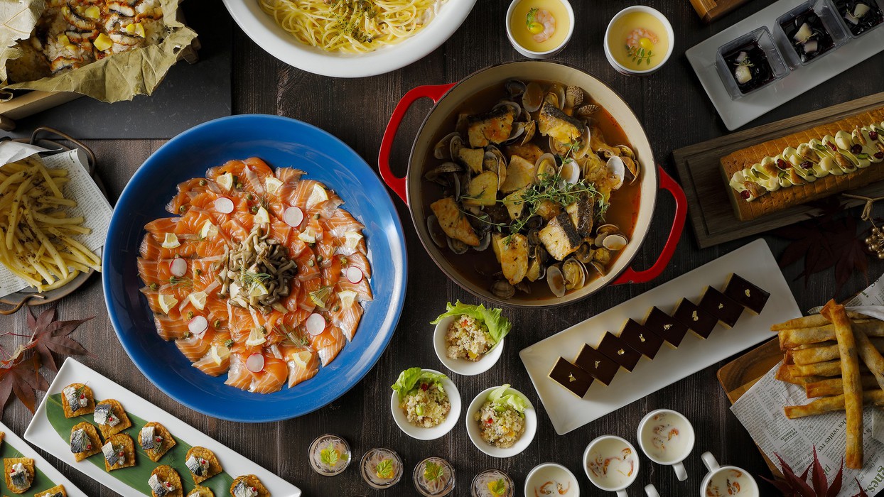 OHMI Cuisine Buffet Dinner選べるメインディッシュ付 平日限定 (2食付)　