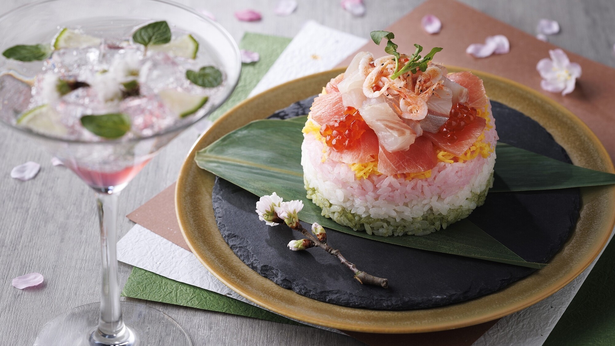 おとなのひなまつり ご褒美ステイ「HINA-MATSURI STAY」〈２食付/夕・朝食〉