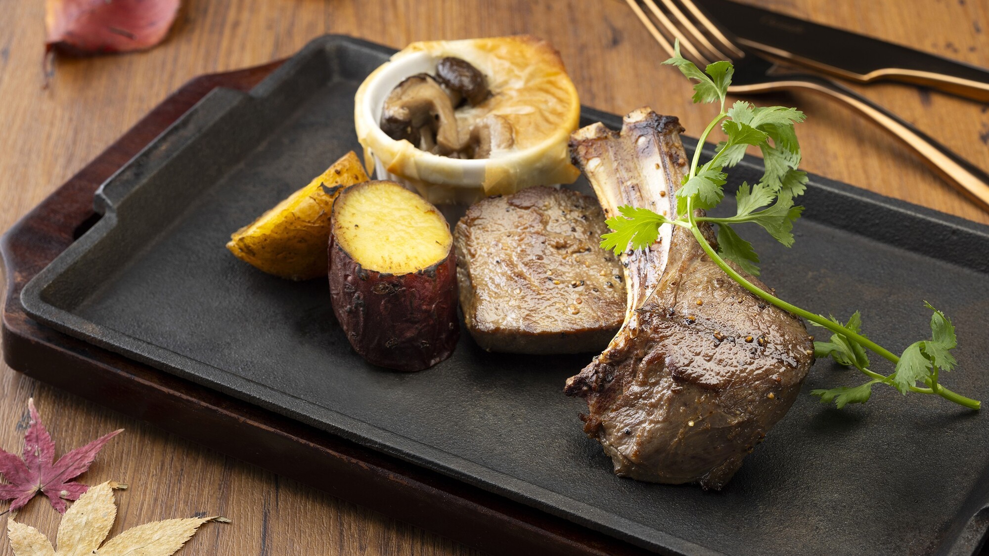 グリル：イズシカ+2,500