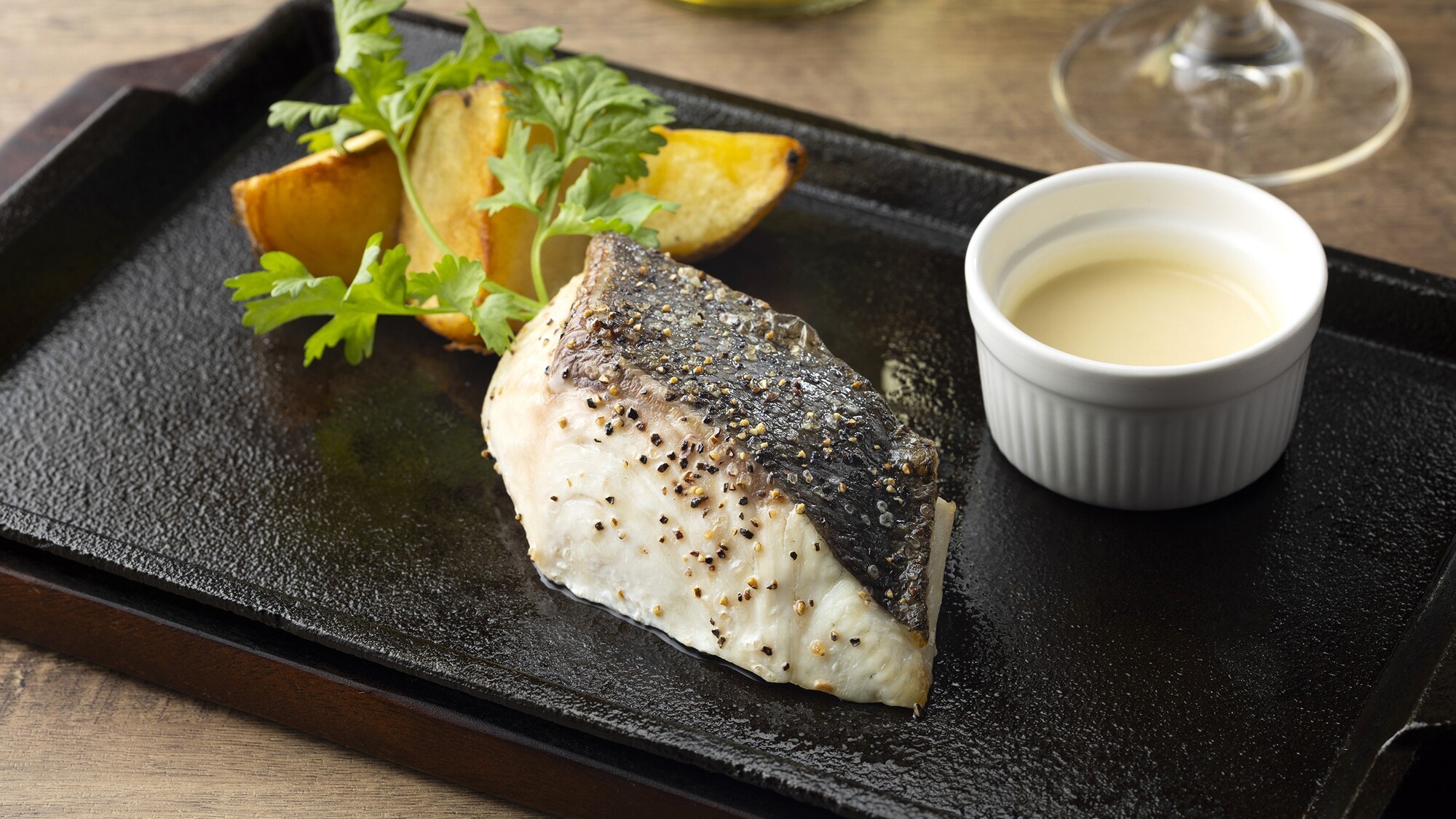 グリル：本日の鮮魚グリル