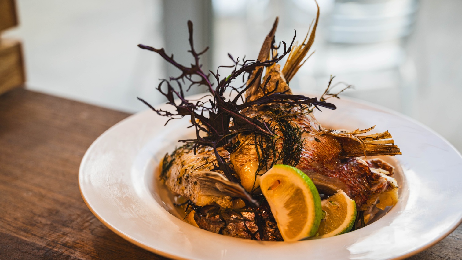 桜鯛あら香草オリーブオイル焼き