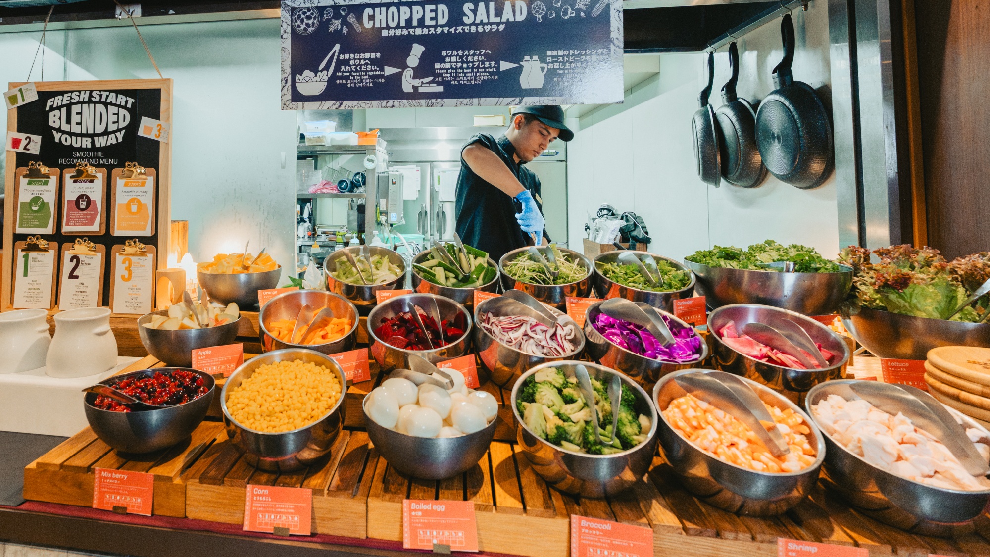 ライブキッチンで目の前で仕上げます