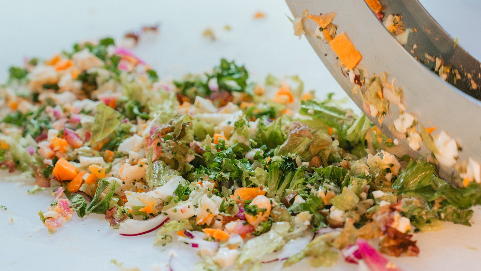 【朝食バイキング】イメージ　チョップドサラダ